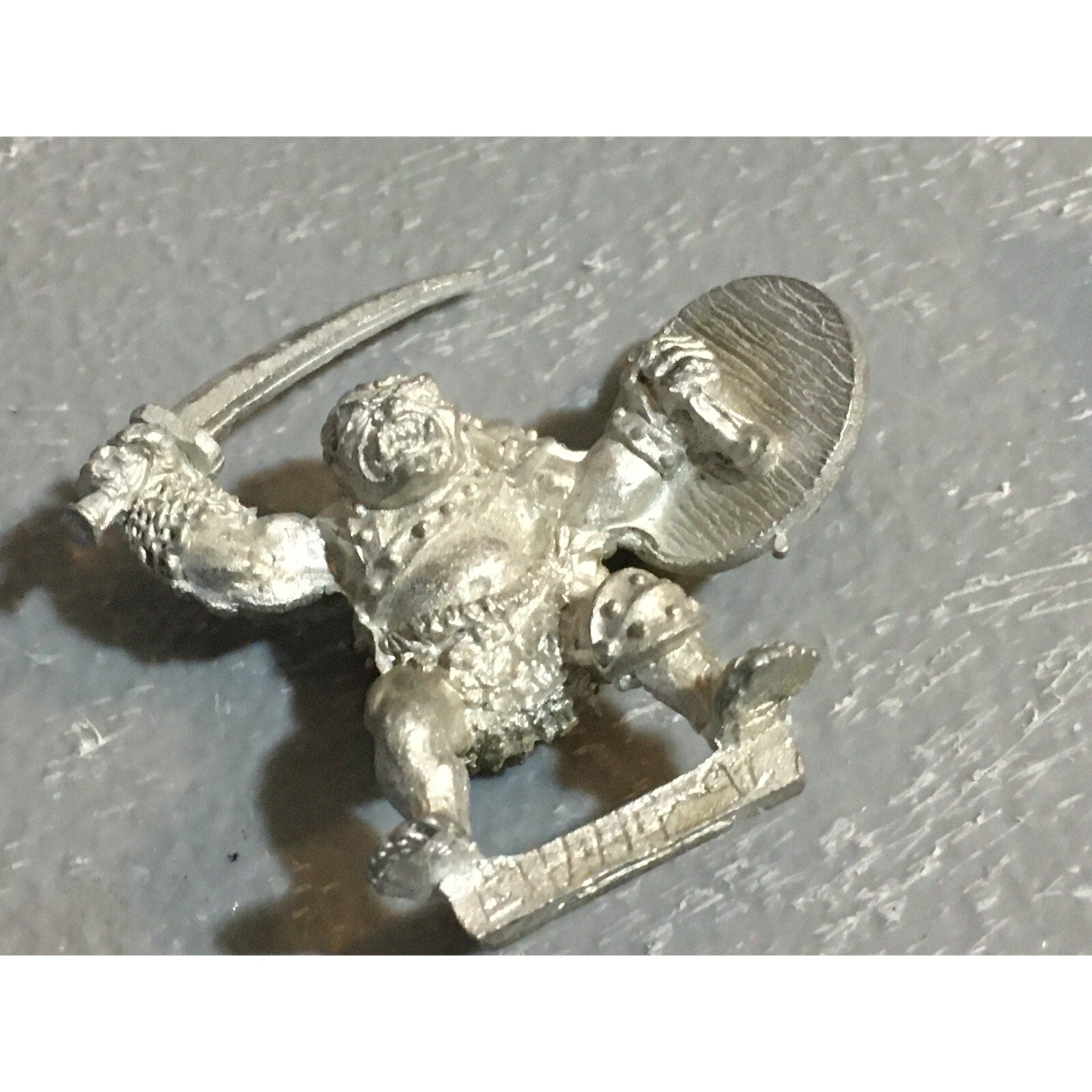 A6359 HHG HEARTBREAKER HOBBIES ORC WARRIORS & TUNDRA BEAST MISS LEG METAL OOP