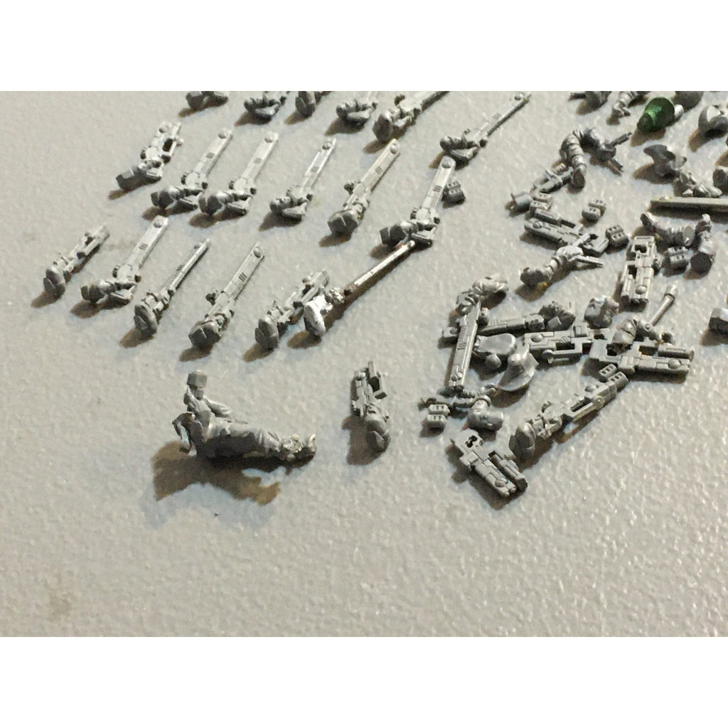 A33932 WARHAMMER 40K TAU EMPIRE FIRE WARRIORS BITS LOT GW GAMES WORKSHOP