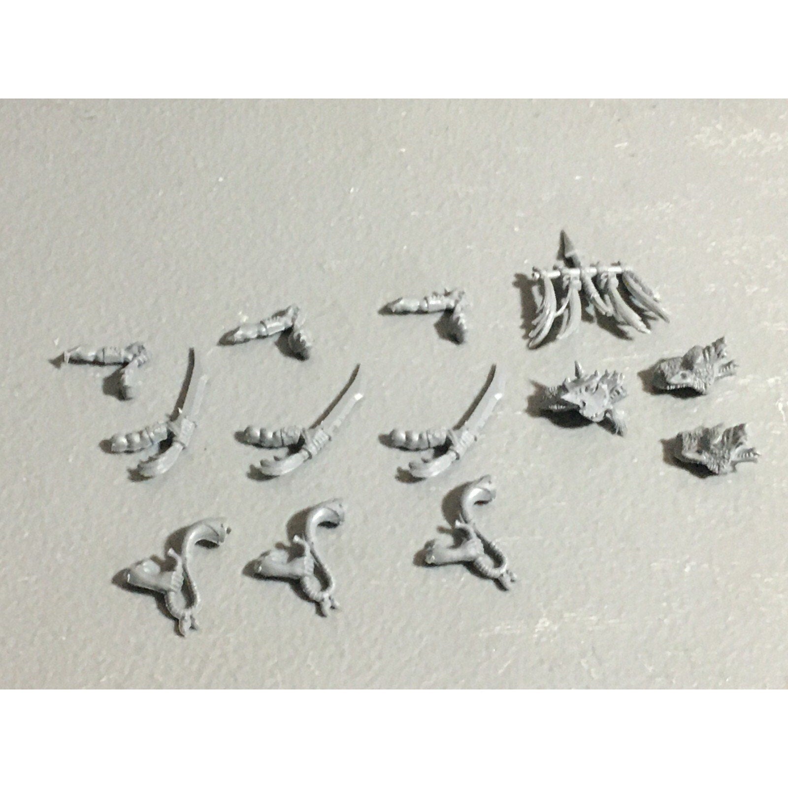 A22629 WARHAMMER FANTASY ORCS & GOBLINS BITS LOT GOBLIN WOLF RIDER ARMS GW