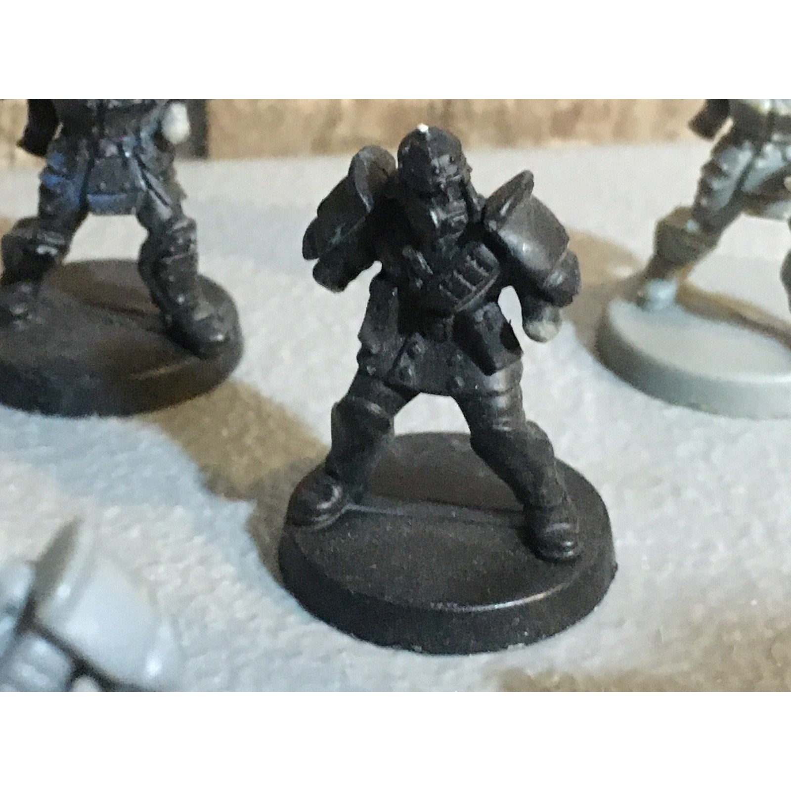 A30065 UNKNOWN TABLE TOP SCI-FI POWER ARMOR SOLDIERS 11 PK INCOMPLETE WAR GAMES