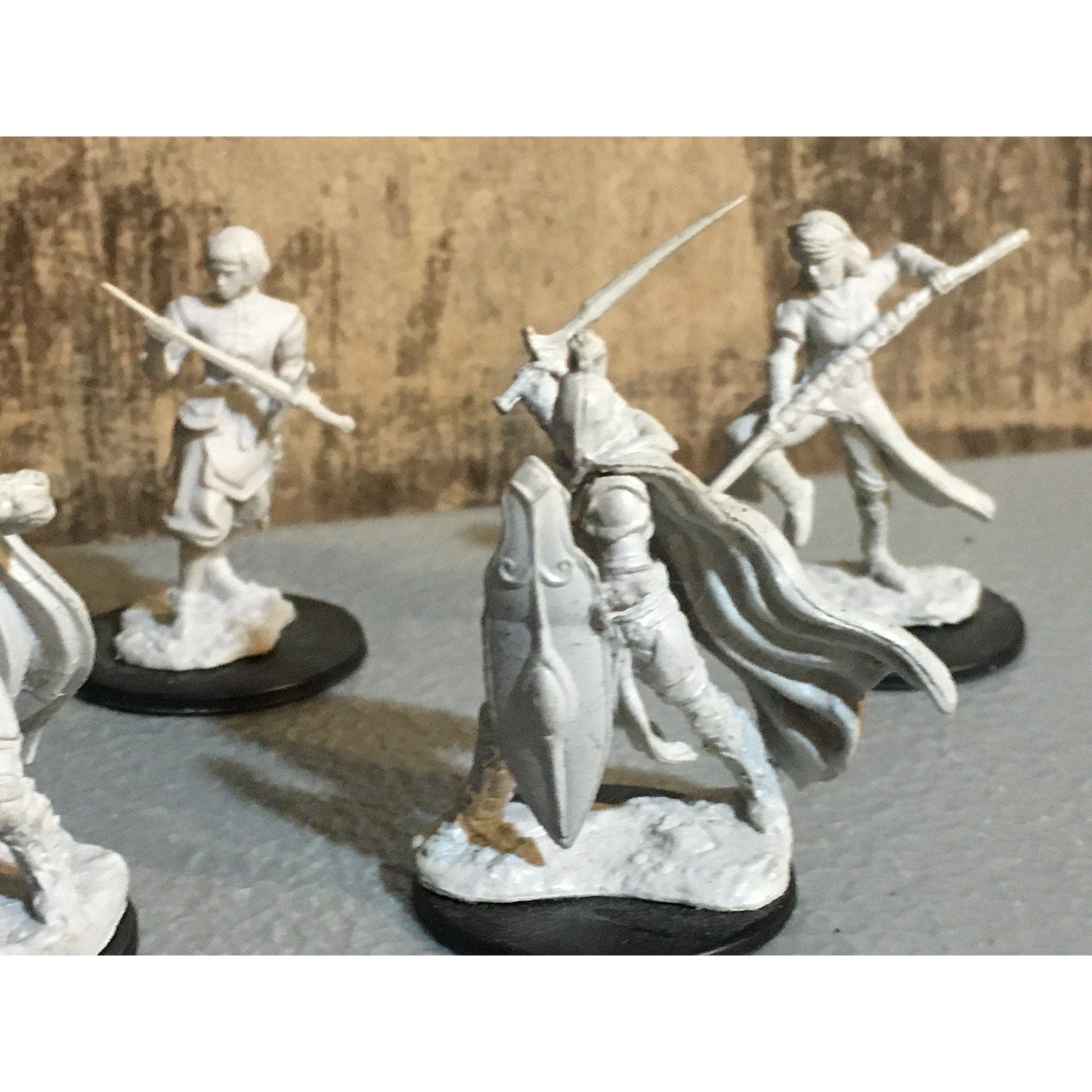 A30068 WIZARDS MINIATURES D&D DUNGEONS & DRAGONS MIXED ADVENTURERS