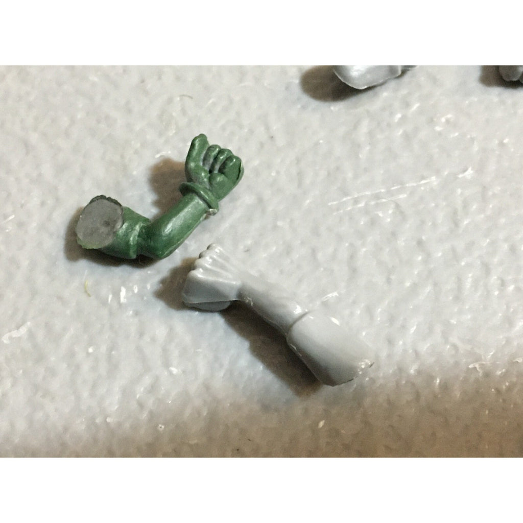A23269 WARHAMMER 40K ORKS BITS LOT ROGUE TRADER BOYZ ARMS WEAPONS OOP GW