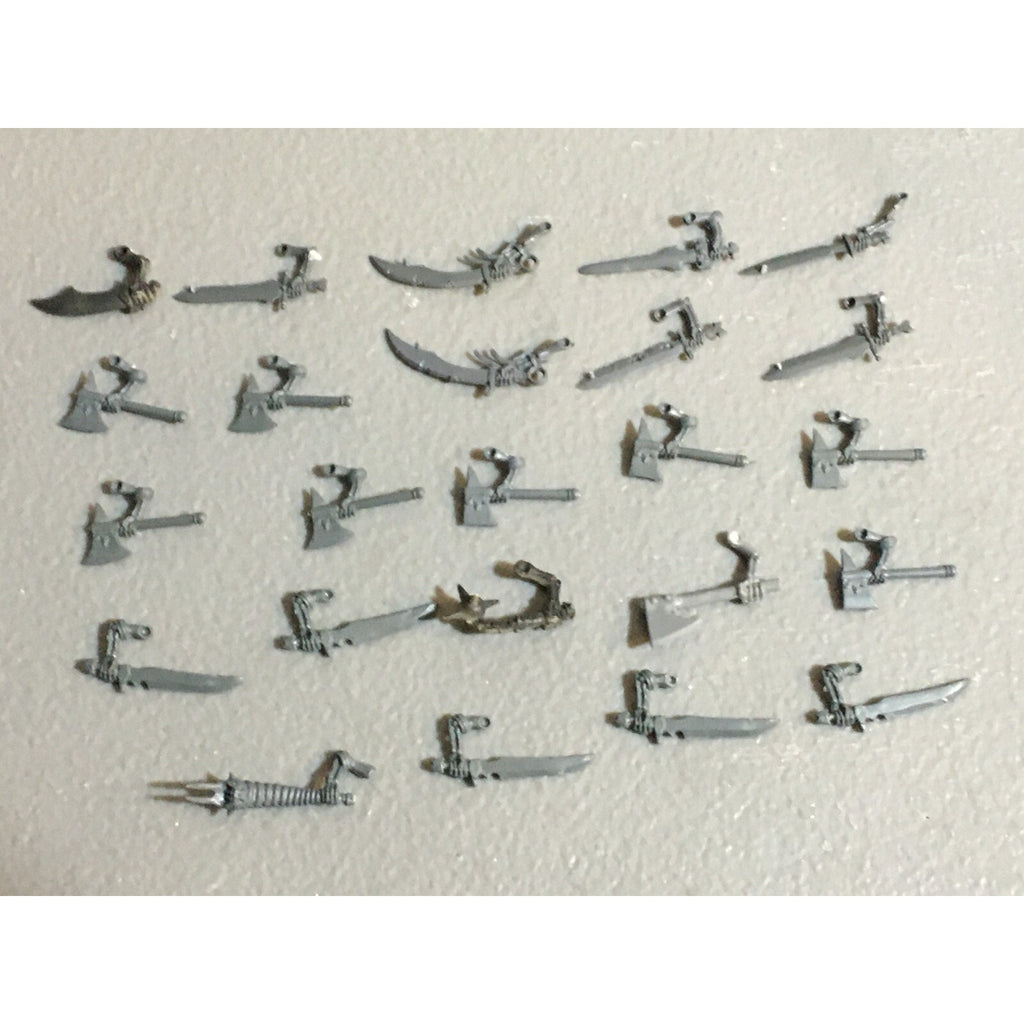 A23417 WARHAMMER FANTASY VAMPIRE COUNTS BITS LOT SKELETON WIGHT SWORD AXE ARM GW