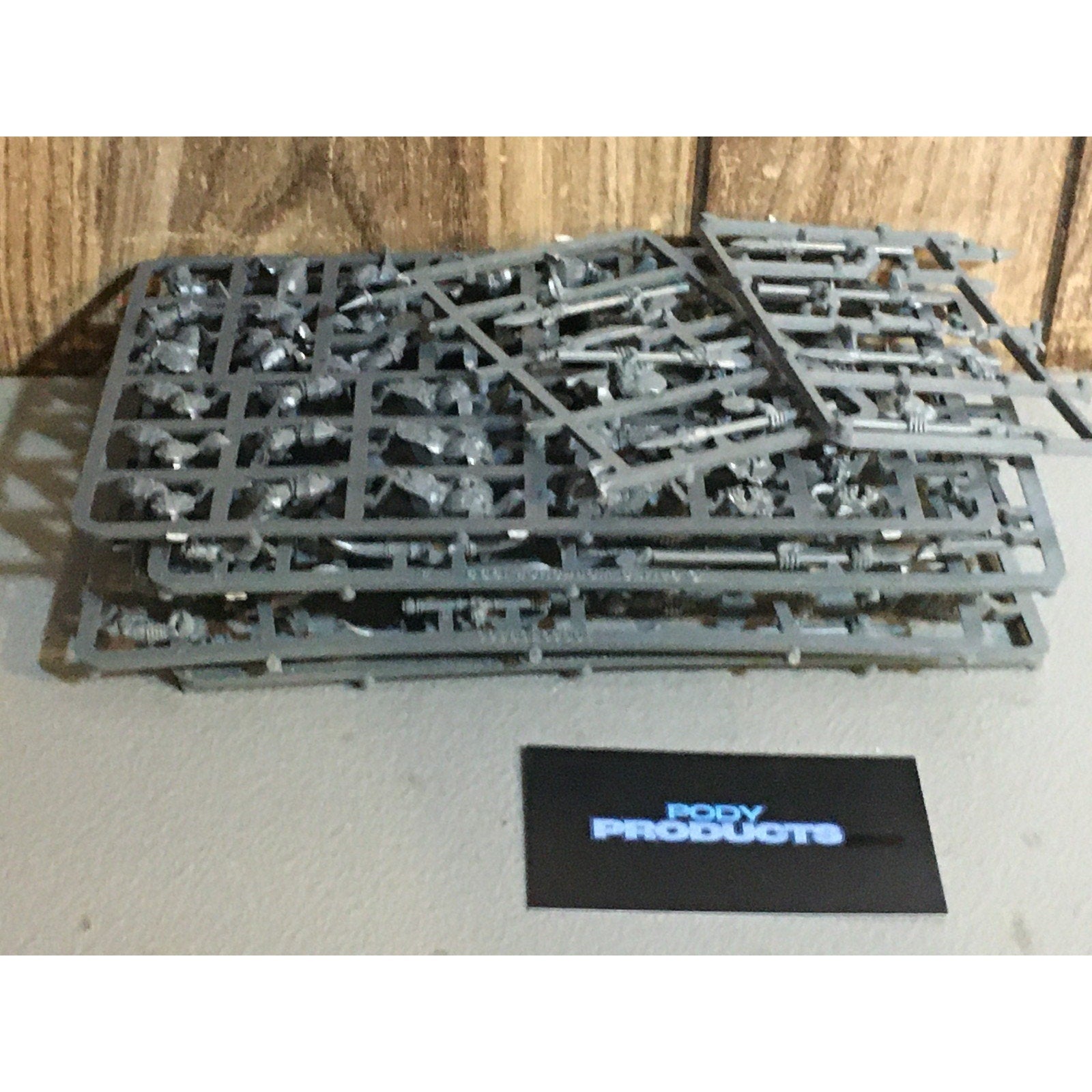 A33697 WARHAMMER FANTASY ORCS & GOBLINS BITS ON SPRUE LOT ORC BOYZ GW