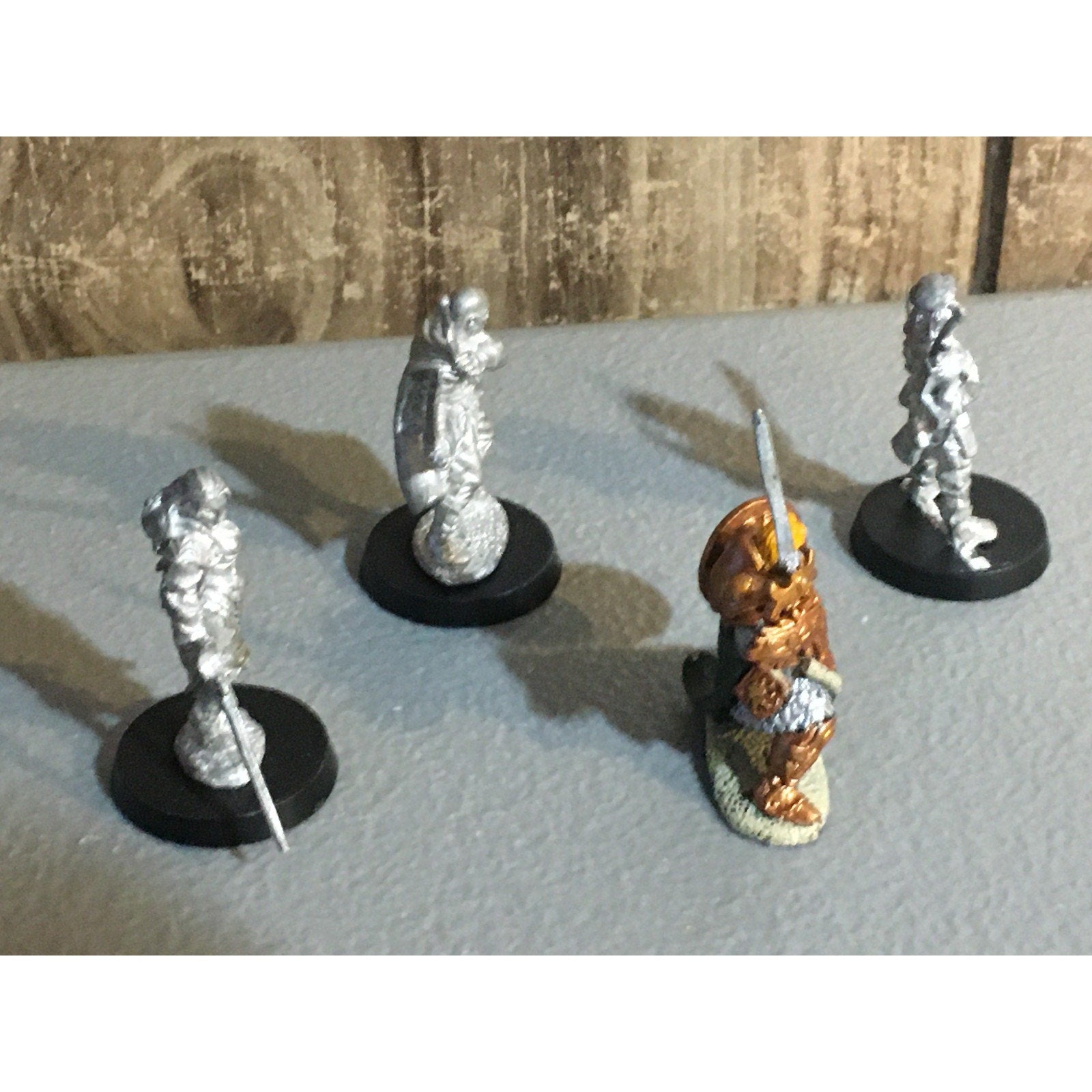 A32861 UNKNOWN METAL MINIATURES HUMAN 4 PK ADVENTURER WARRIOR SCOUT