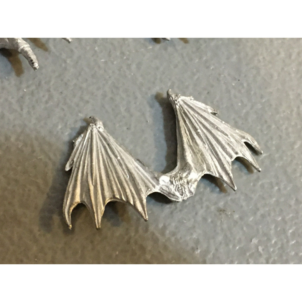 A33853 WARHAMMER 40K TYRANIDS BITS LOT METAL GARGOYLE WINGS 2PK & CHAOS FURY 2PK