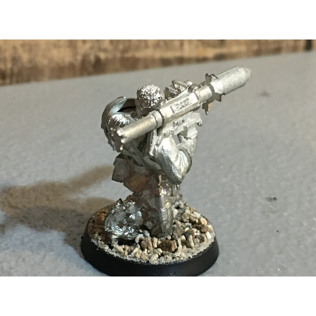 A33818 WARHAMMER 40K SPACE MARINES METAL SCOUT MISSILE LAUNCHER GW