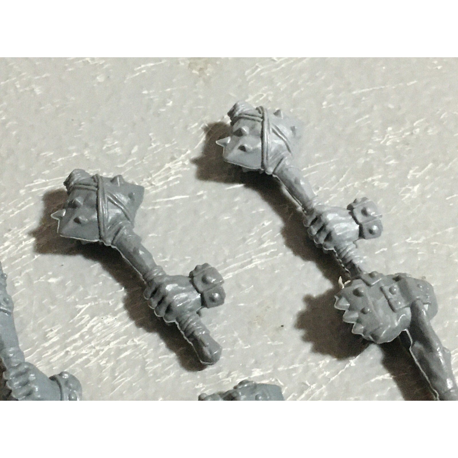 A22592 WARHAMMER FANTASY OGRE KINGDOMS BITS LOT HANDS GAMES WORKSHOP GW