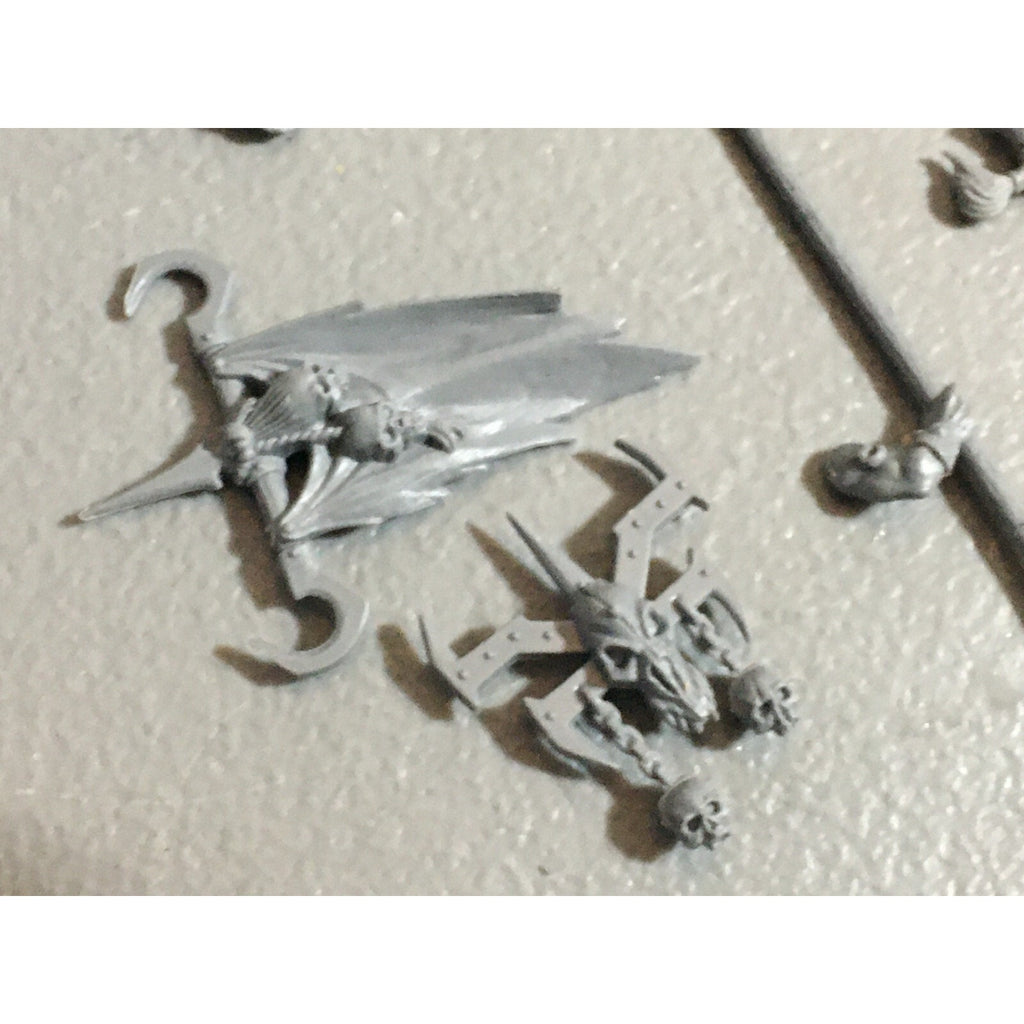A22177 WARHAMMER FANTASY CHAOS MORTALS BITS LOT MIXED MARAUDER COMMAND & ARMS GW