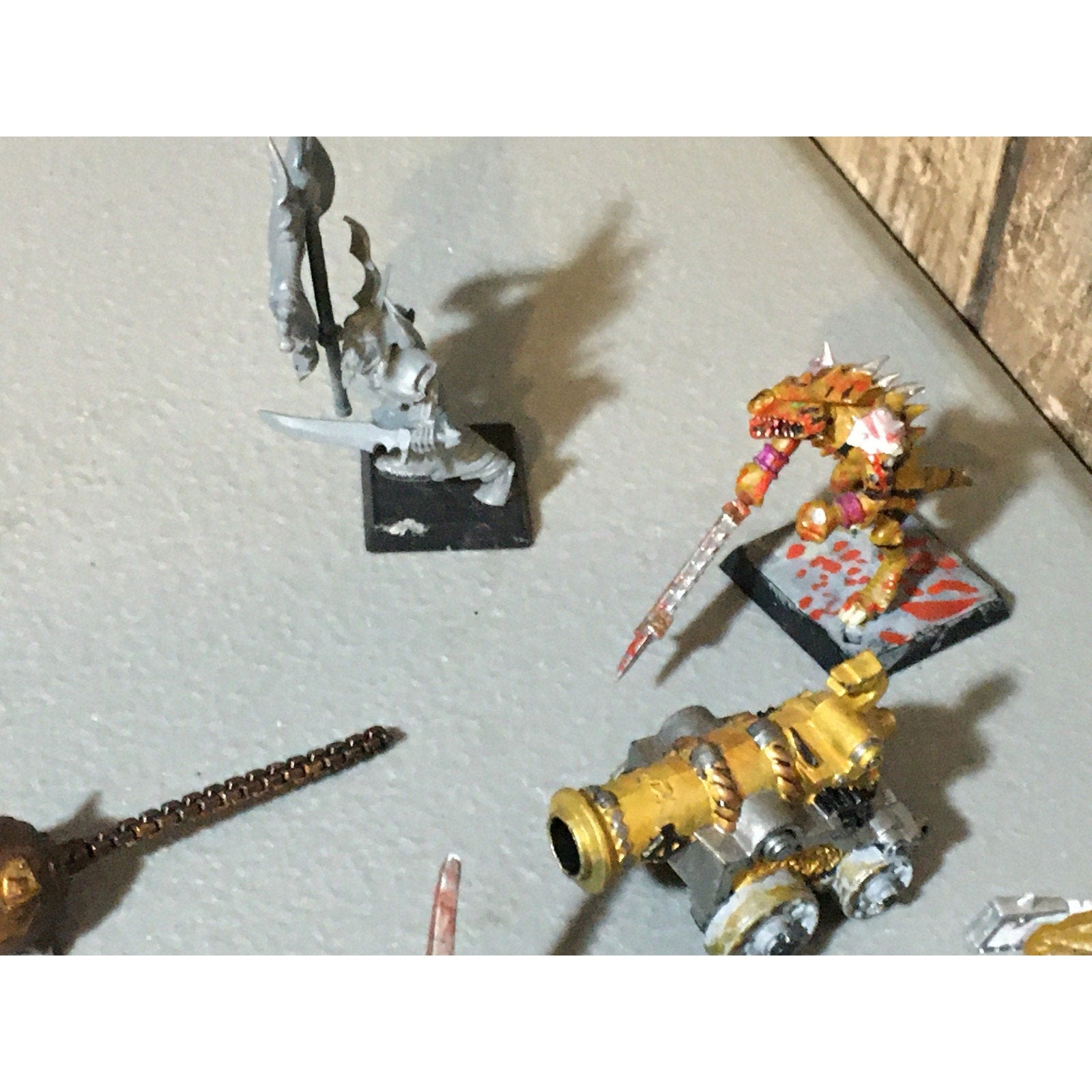 A32513 WARHAMMER FANTASY MIXED LOT LIZARDMEN SAURUS SKAVEN DWARF CANNON GW