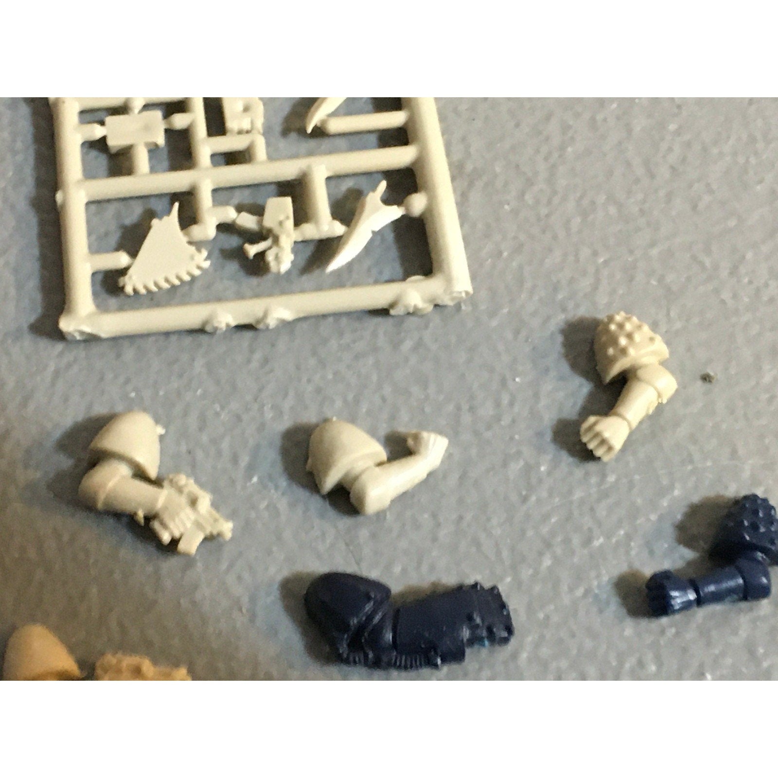 A30752 WARHAMMER 40K SPACE MARINES RTB01 BITS LOT ROGUE TRADER ARMS BLADE GW