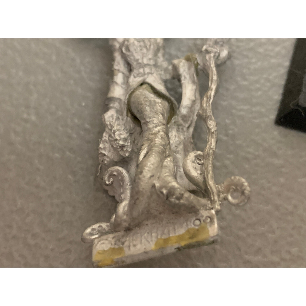 A10489 RACKHAM CONFRONTATION METAL OOP THE GORGON