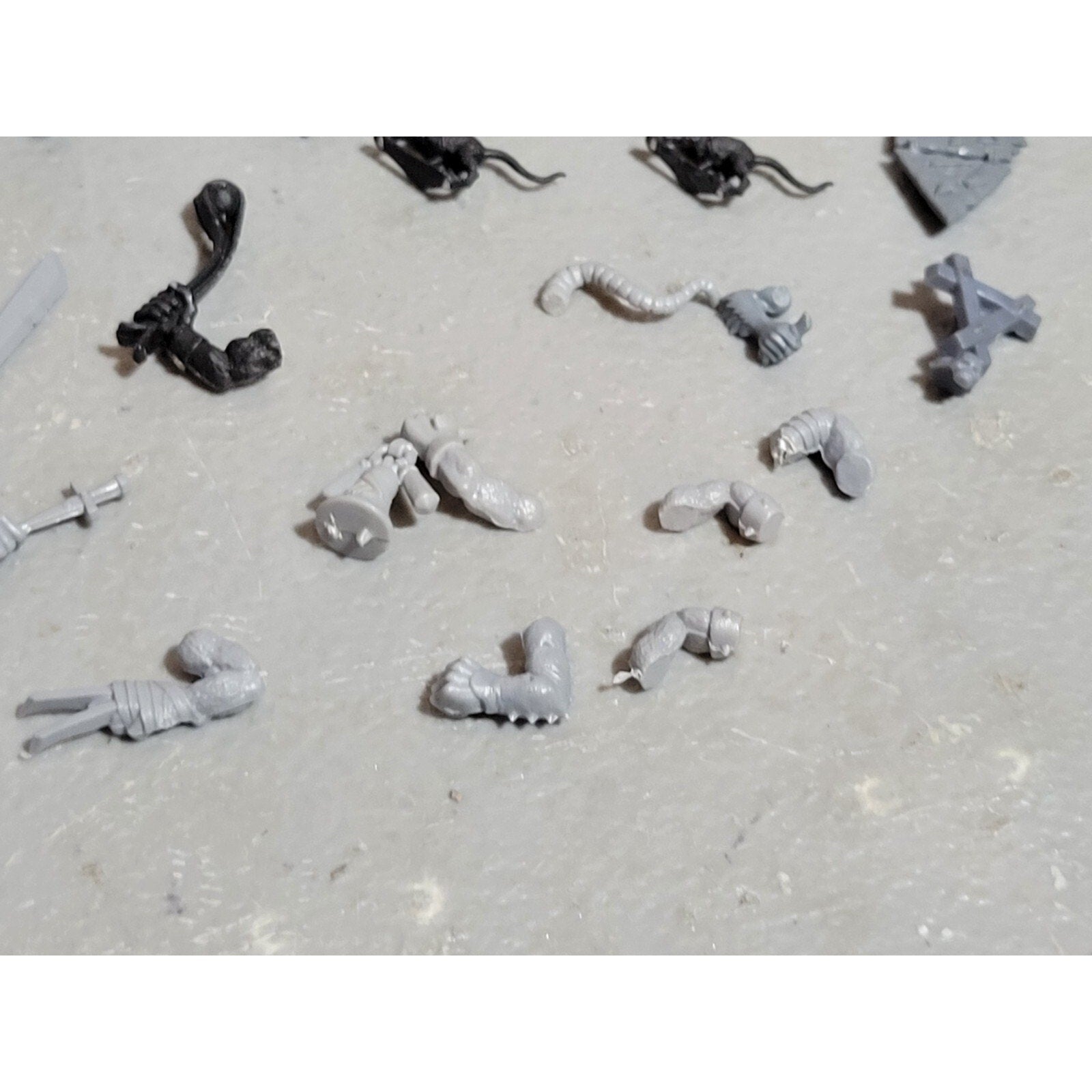 A18986 WARHAMMER FANTASY AOS SKAVEN NIGHT RUNNERS BITS LOT + EXTRA