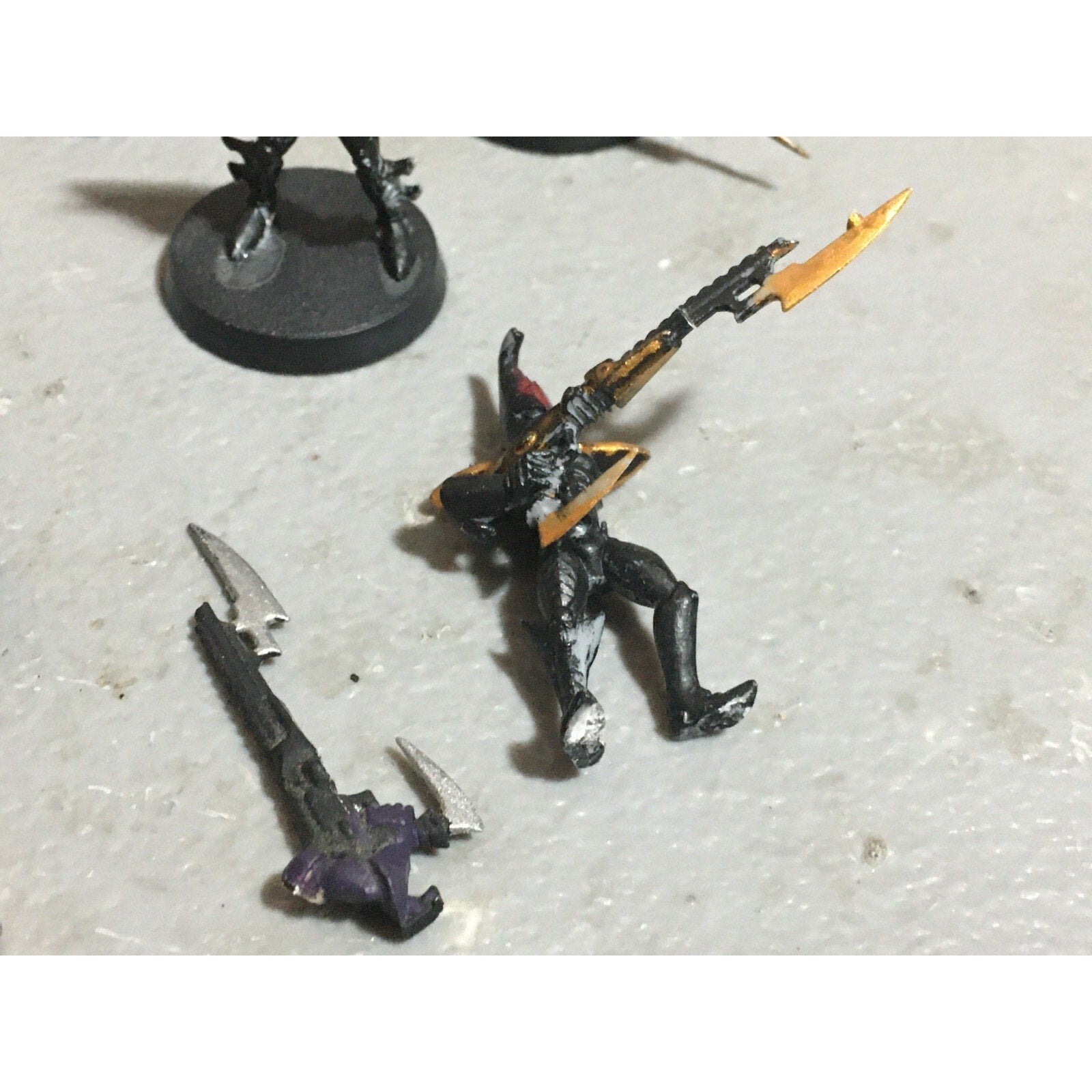 A20398 WARHAMMER 40K DRUKHARI DARK ELDAR INCOMPLETE KABALITE WARRIORS JETBIKE