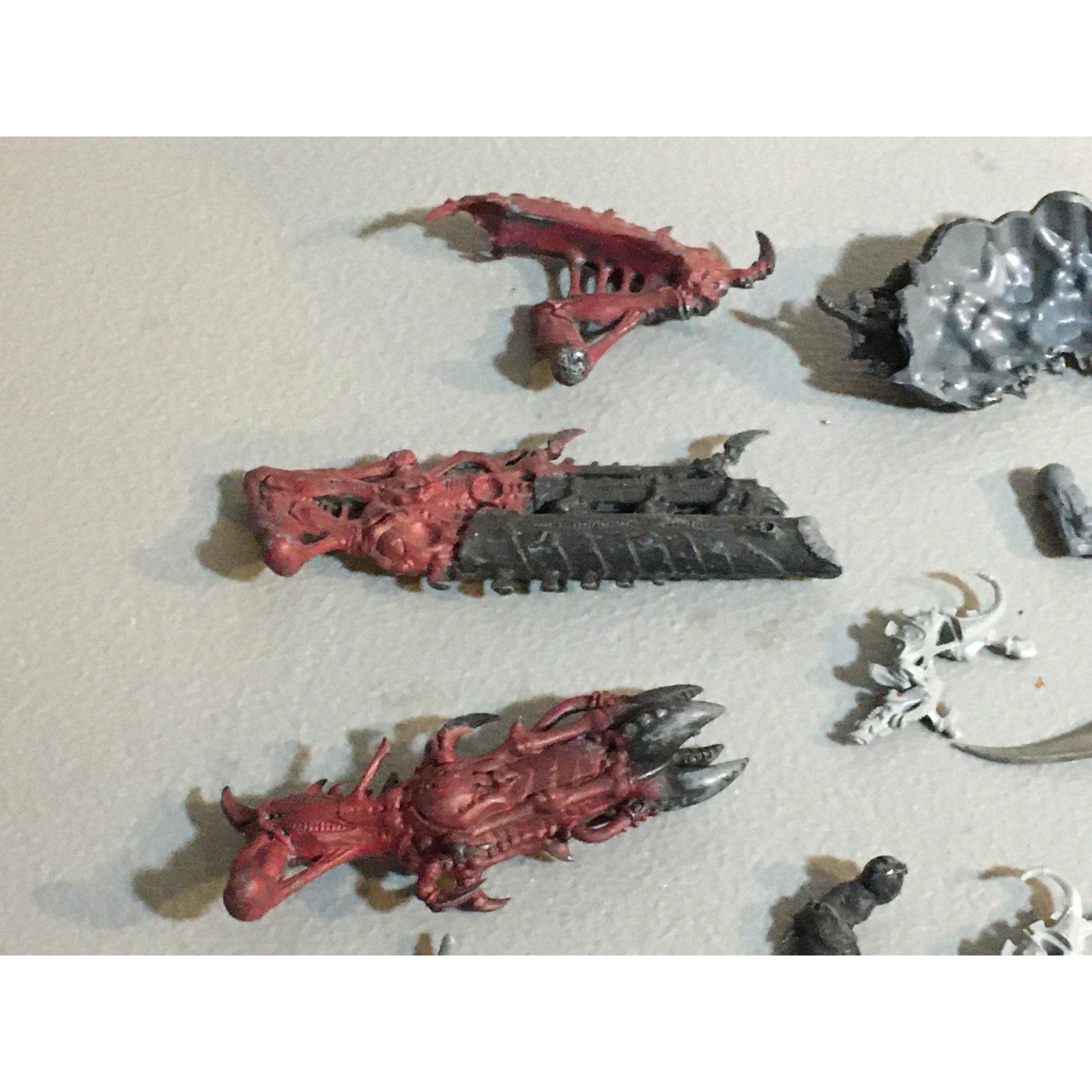 A30755 WARHAMMER 40K TYRANIDS BITS LOT TERVIGON TERMAGANT CARNIFEX GW