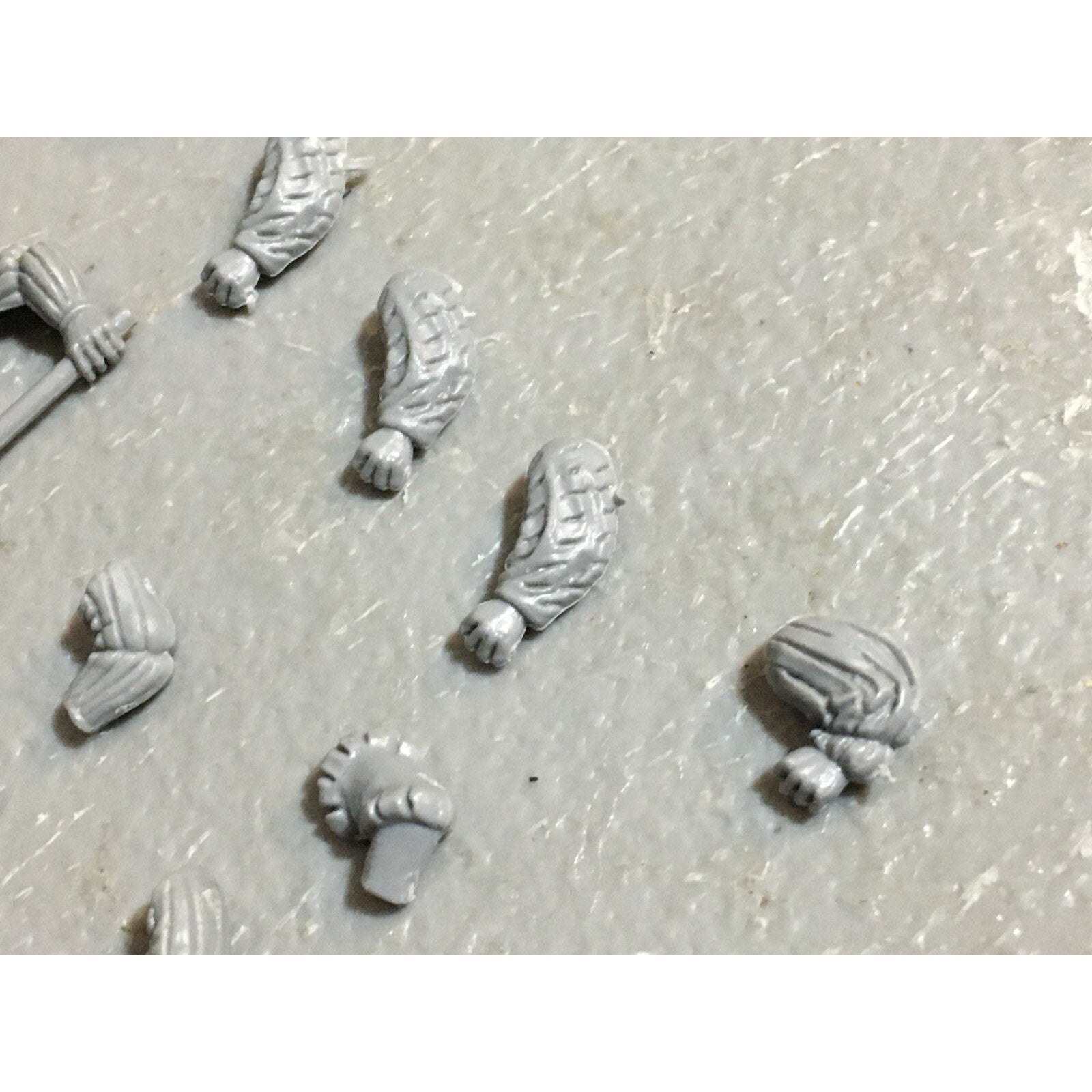 A23440 WARHAMMER FANTASY THE EMPIRE BITS LOT ARMS GAMES WORKSHOP GW