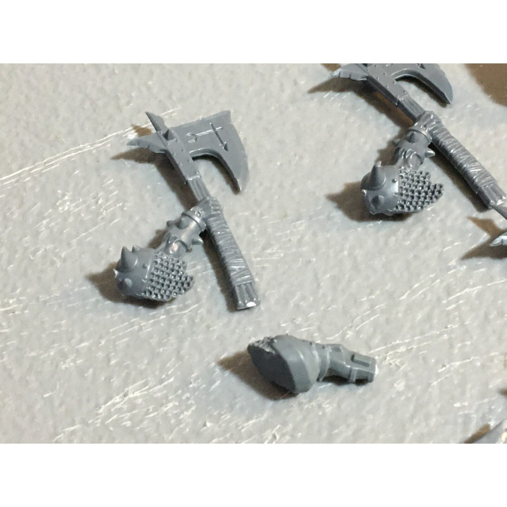 A23232 WARHAMMER FANTASY CHAOS BEASTMEN BITS LOT BESTIGORS GAMES WORKSHOP GW