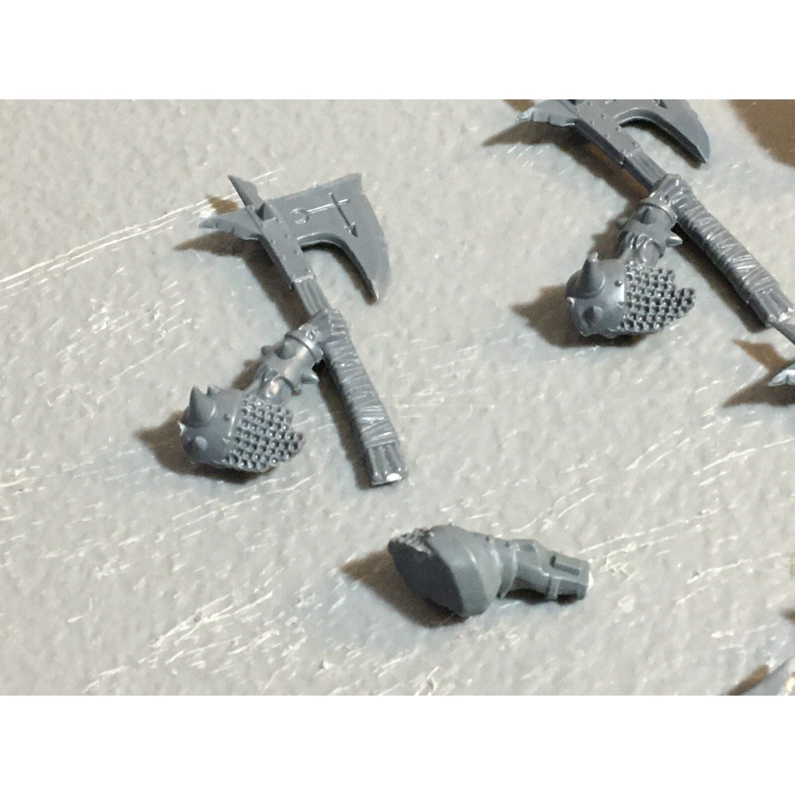 A23232 WARHAMMER FANTASY CHAOS BEASTMEN BITS LOT BESTIGORS GAMES WORKSHOP GW