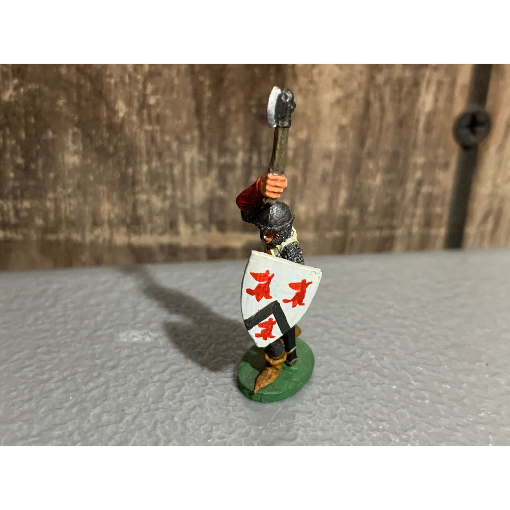 A10014 RAL PARTHA METAL OOP AVALON MAN AT ARMS AXE & HEATER SHIELD PAINTED
