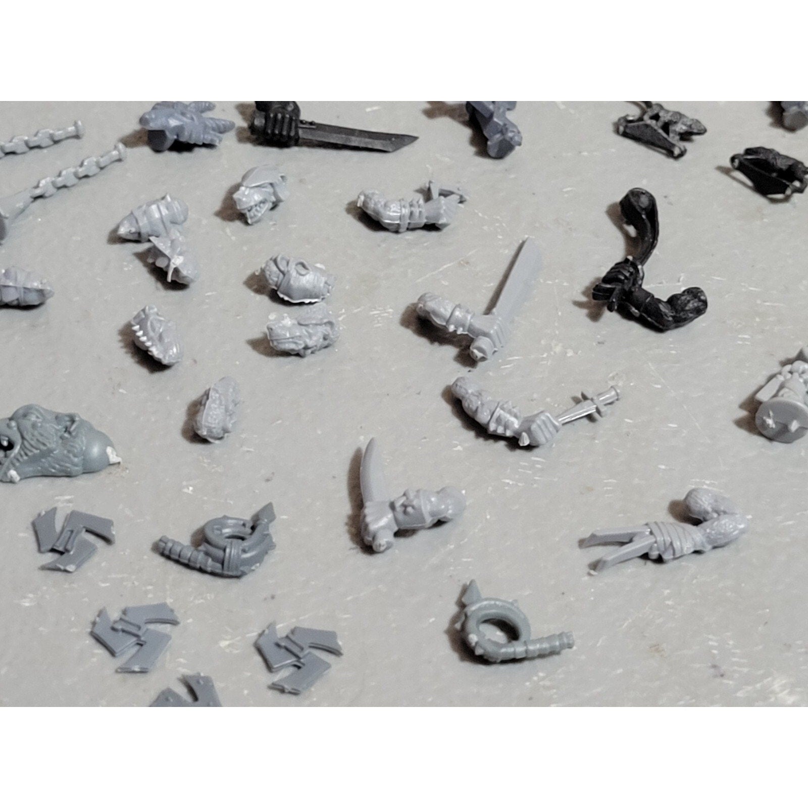 A18986 WARHAMMER FANTASY AOS SKAVEN NIGHT RUNNERS BITS LOT + EXTRA