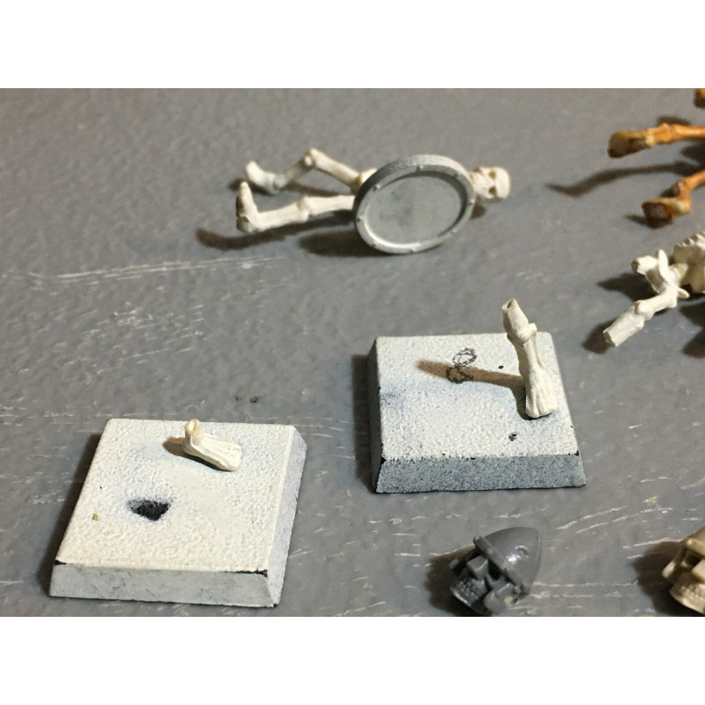 A23461 WARHAMMER FANTASY VAMPIRE COUNTS UNDEAD BITS LOT OLD SKELETONS GW