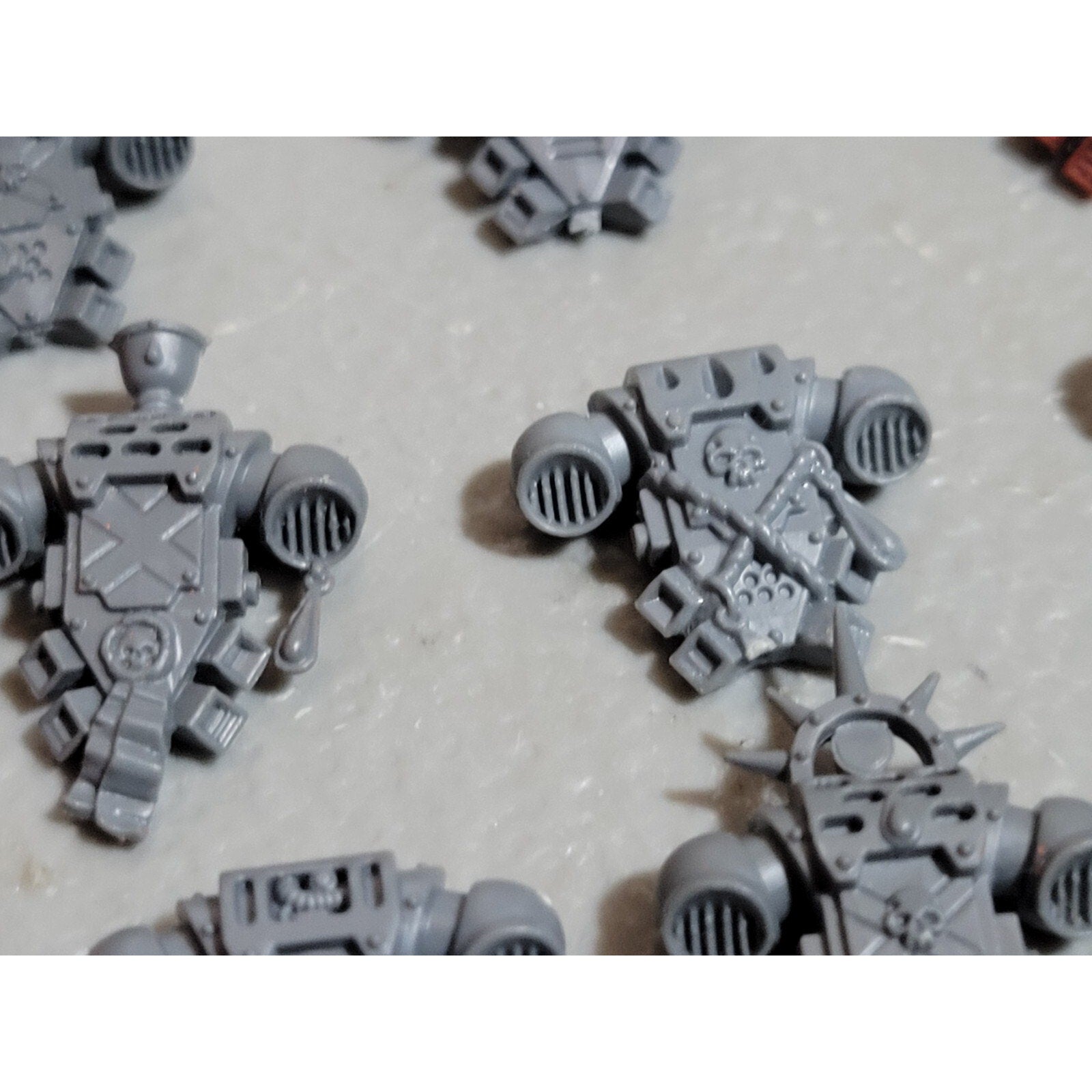 A19069 WARHAMMER 40K SPACE MARINES BLOOD ANGELS BACKPACK 11 PK BITS LOT