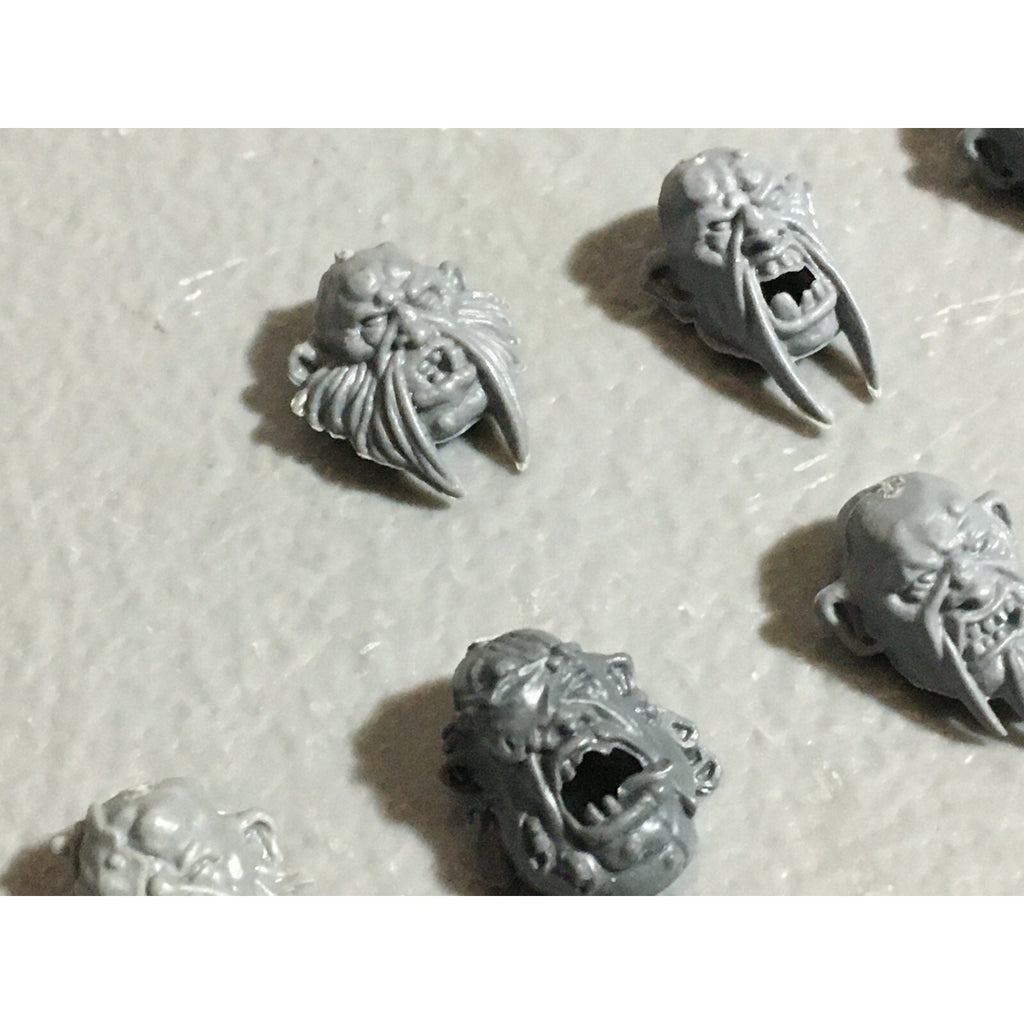 A22578 WARHAMMER FANTASY OGRE KINGDOMS BITS LOT HEADS GAMES WORKSHOP GW