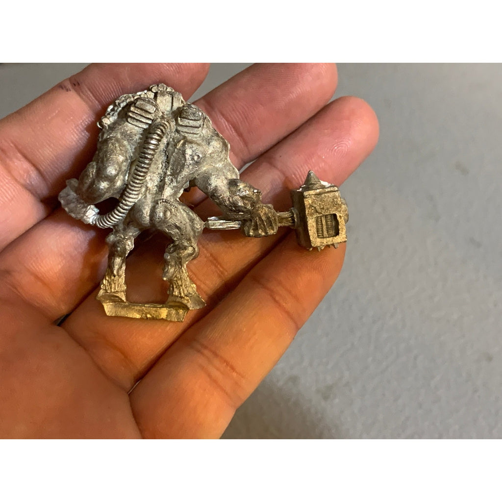 A31457 WARZONE MUTANT CHRONICLES HHG METAL DARK LEGION GOMORRIAN EMASCULATOR