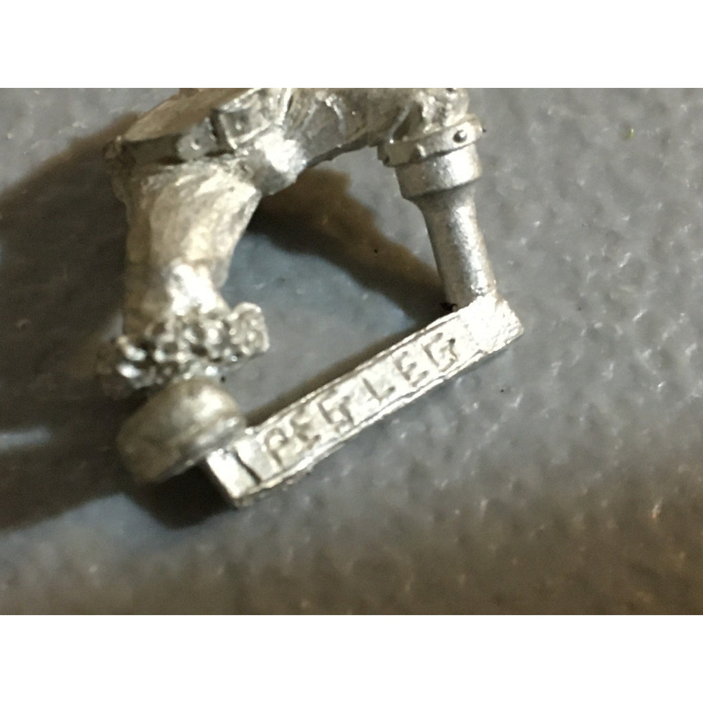A32481 WARHAMMER 40K SPACE ORKS GORKAMORKA METAL BIONIC PEG LEG BIT GW