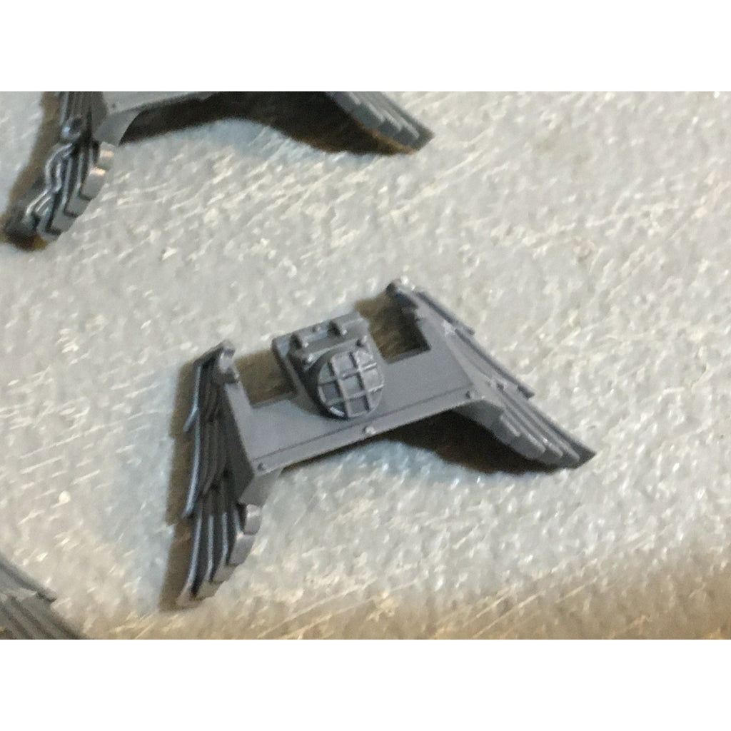 A29406 WARHAMMER 40K SPACE MARINES DARK ANGELS BITS LOT BIKE FRONT PLATES GW