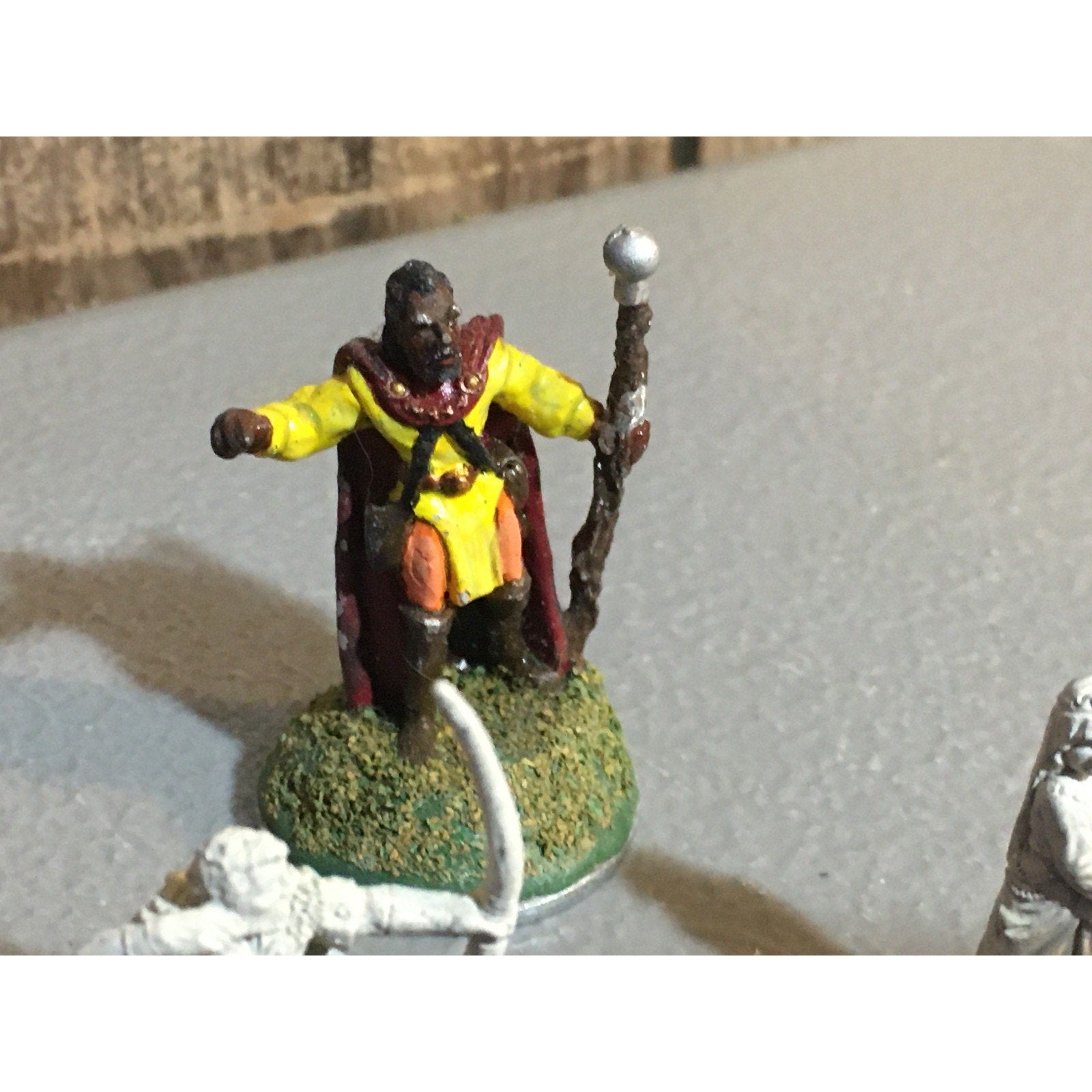 A34022 UNKNOWN METAL MINIATURES MIXED HUMAN MAGE FEMALE TABLETOP RPG