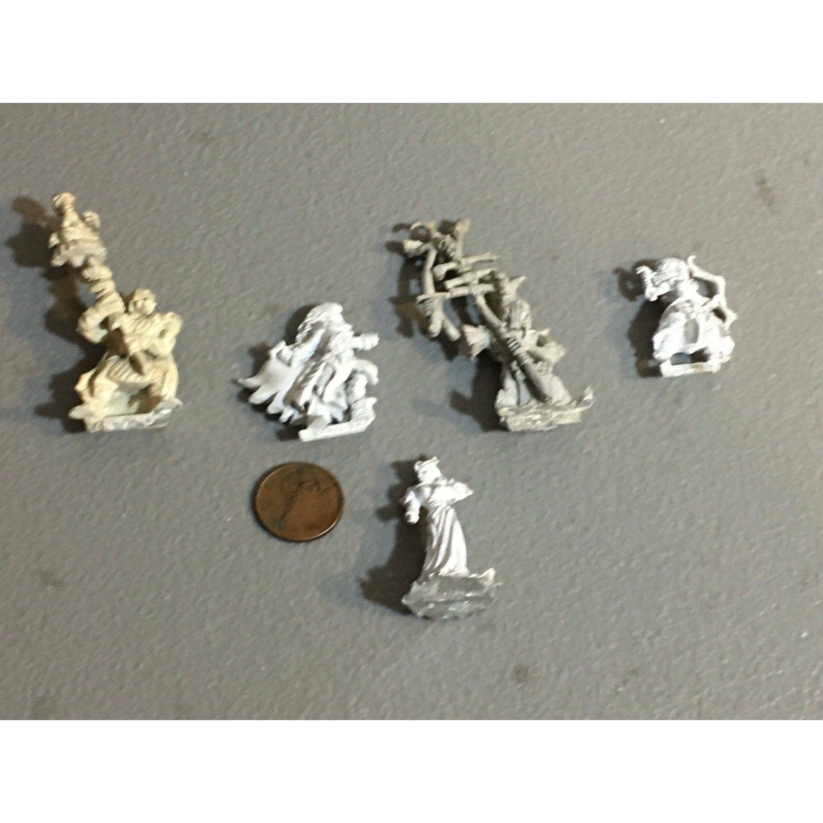 A34037 UNKNOWN METAL MINIATURES FANTASY MIXED LOT ELF WARRIOR STANDARD