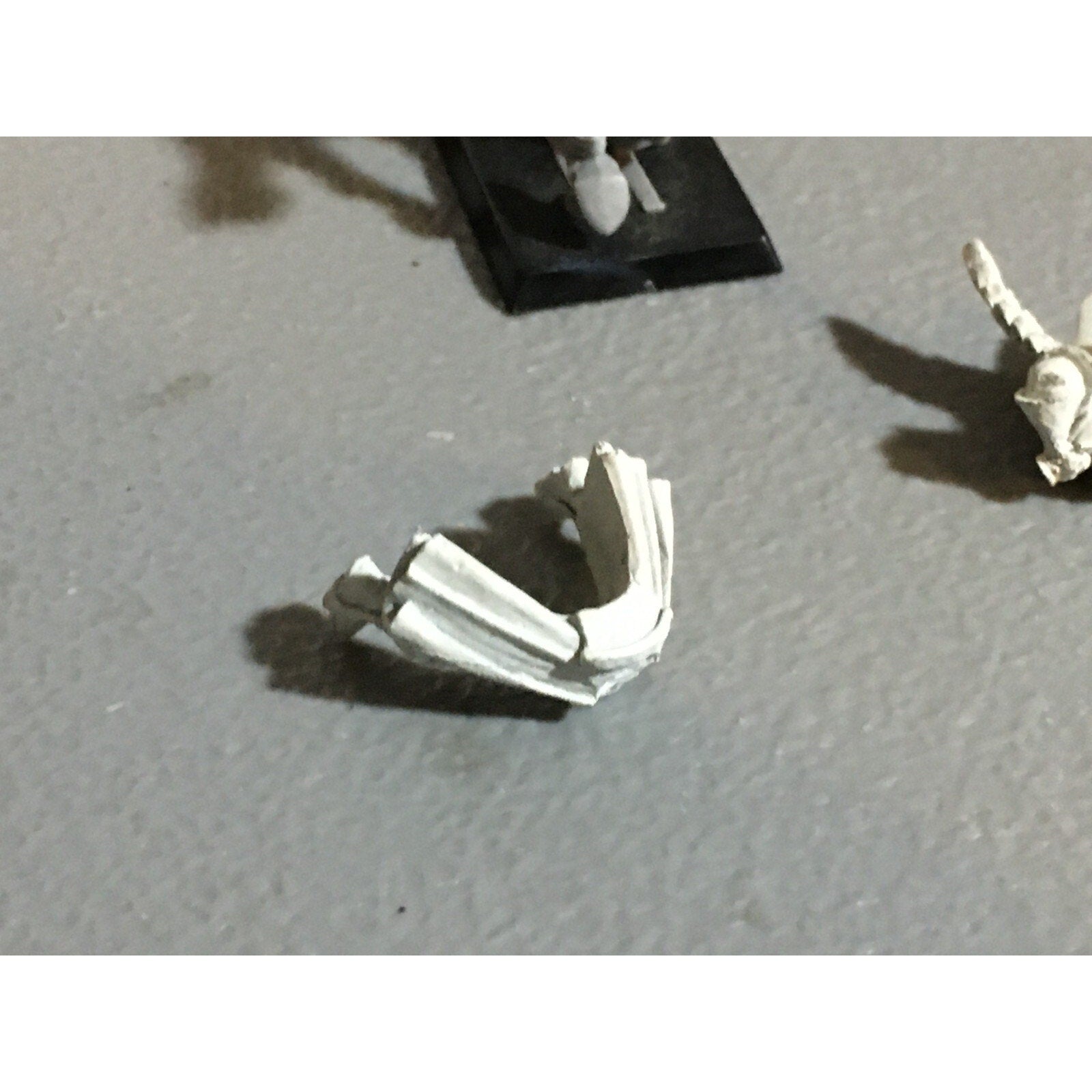 A23911 WARHAMMER FANTASY HIGH ELVES METAL SILVER HELM COMMAND CHAMPION NO SHIELD