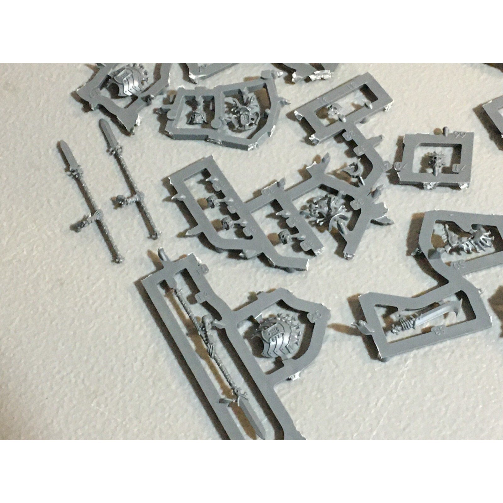 A23594 WARHAMMER AOS OSSIARCH BONEREAPERS BITS ON SPRUE LOT MORTEK GUARD GW