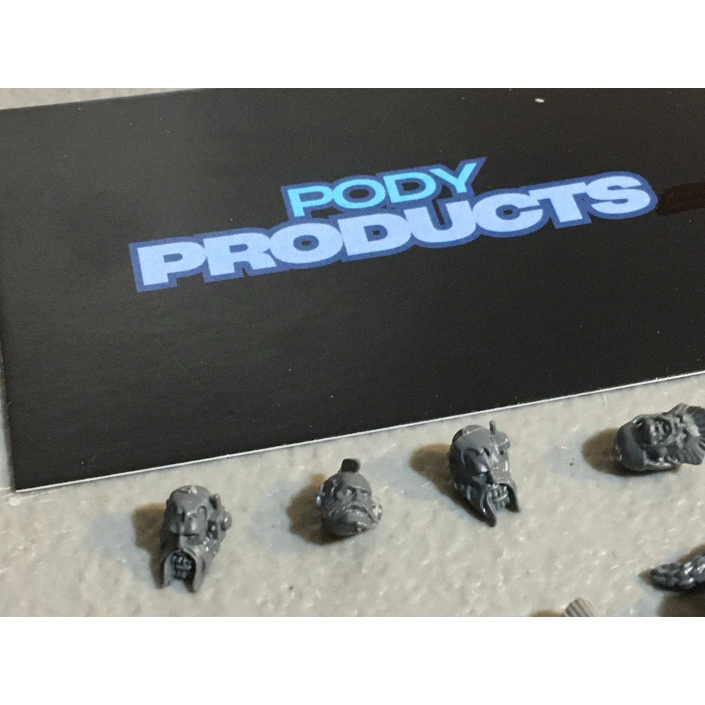 A33576 WARHAMMER 40K SPACE MARINES WOLVES BITS LOT HEADS GW GAMES WORKSHOP