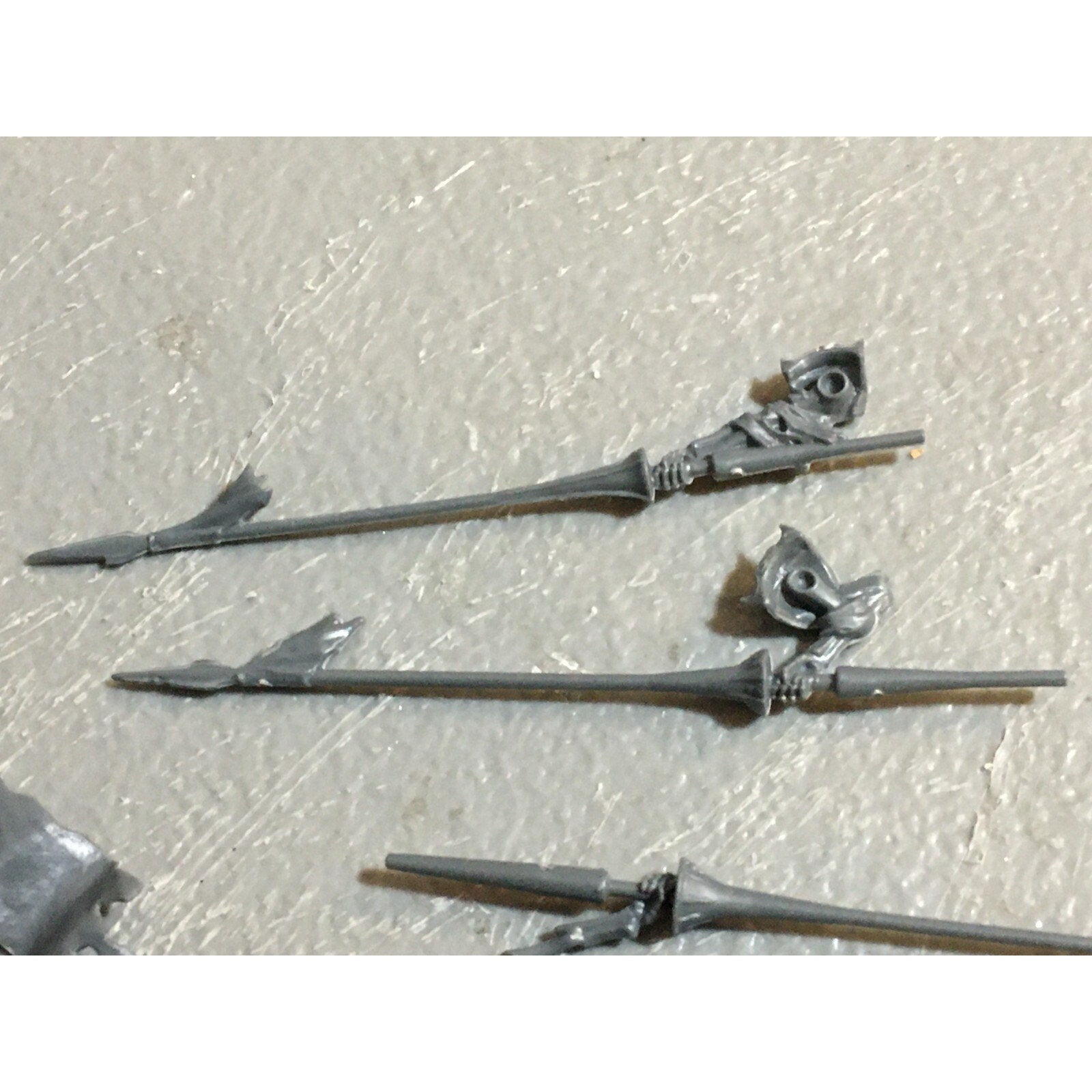 A23425 WARHAMMER FANTASY VAMPIRE COUNTS BITS LOT SKELETON WIGHT MIXED HEADS ARMS
