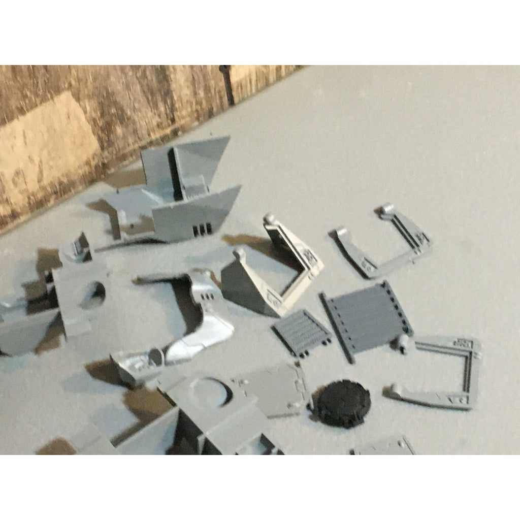 A24887 WARHAMMER 40K TANK BITS LOT ELDAR SPACE MARINES GW