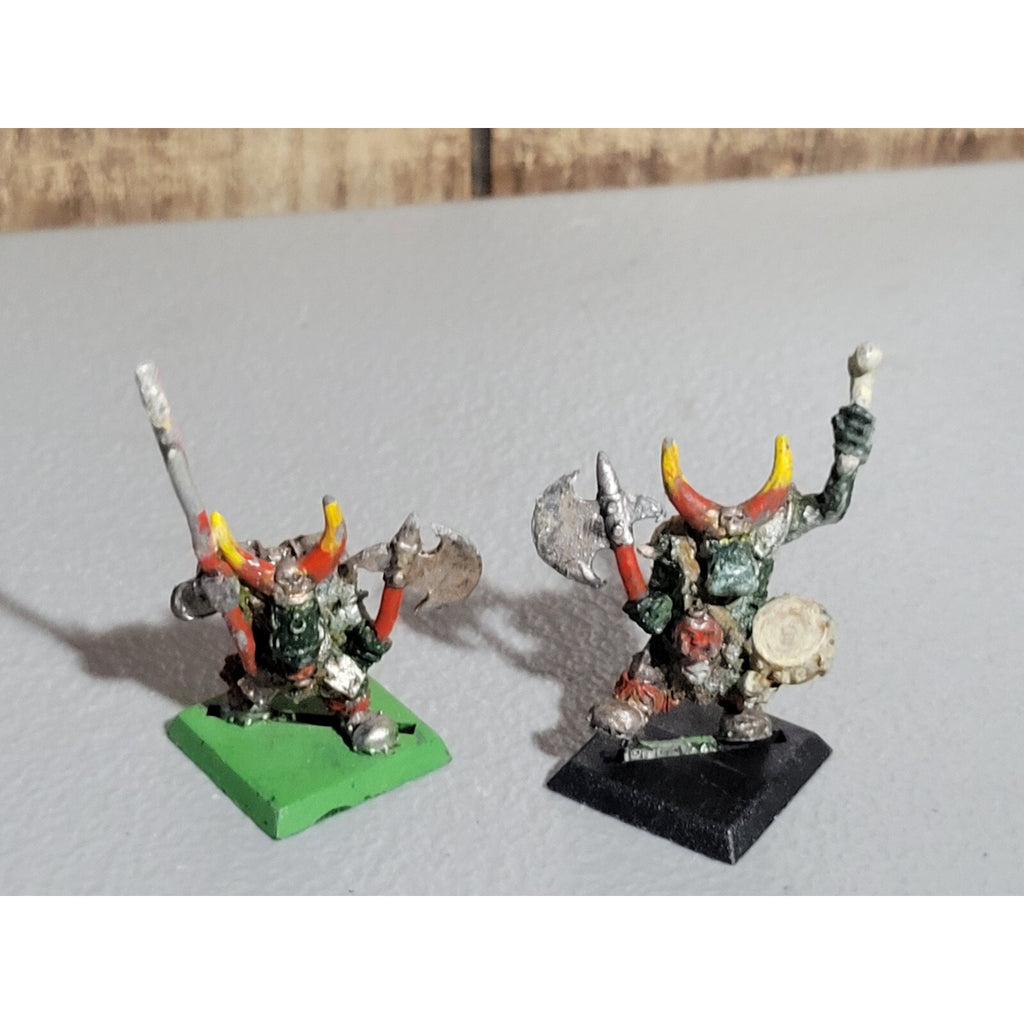 A19431 WARHAMMER FANTASY ORCS & GOBLINS METAL BLACK ORC MUSICIAN STANDARD NO TOP