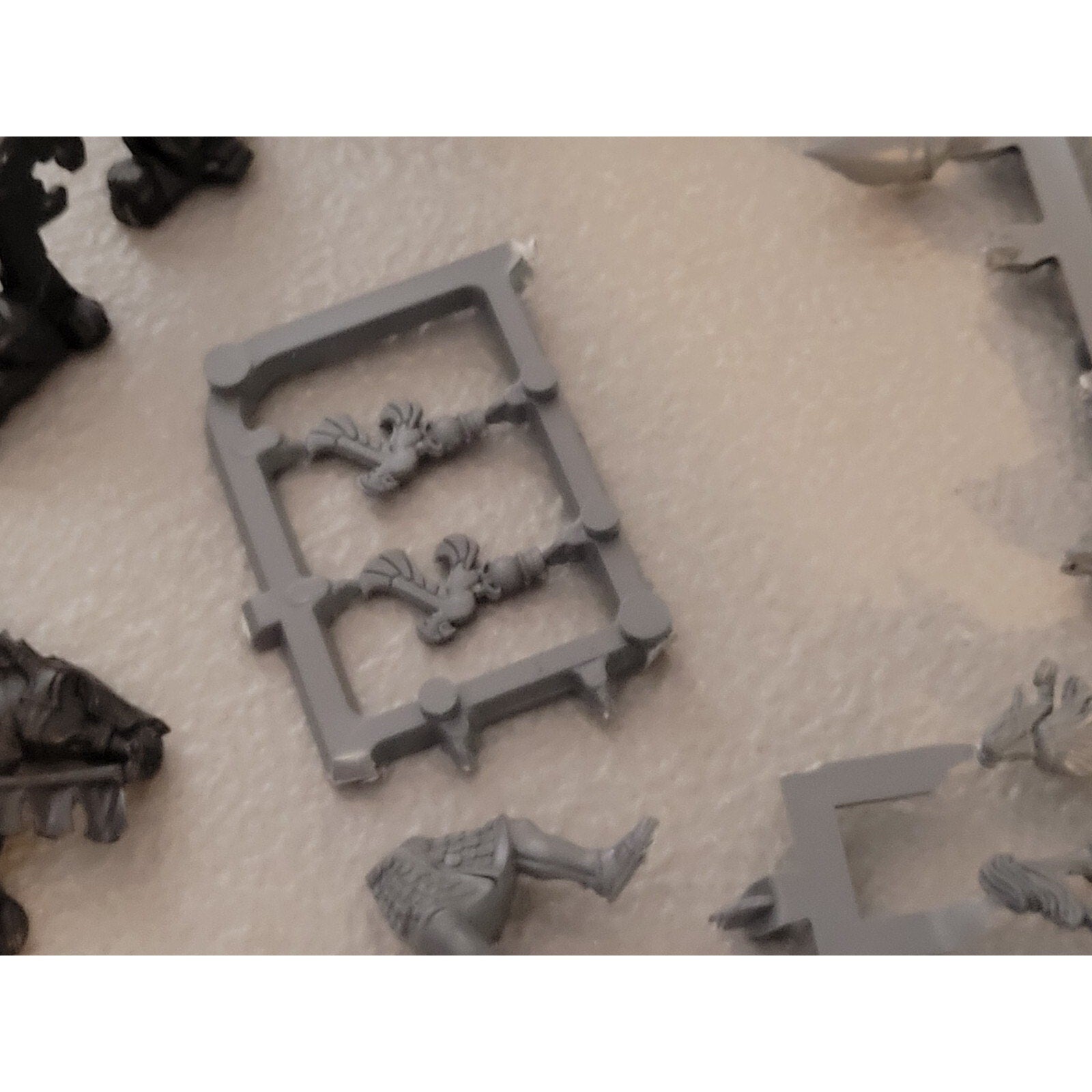 A17922 WARHAMMER FANTASY HIGH ELVES CHARIOT BITS LOT GAMES WORKSHOP