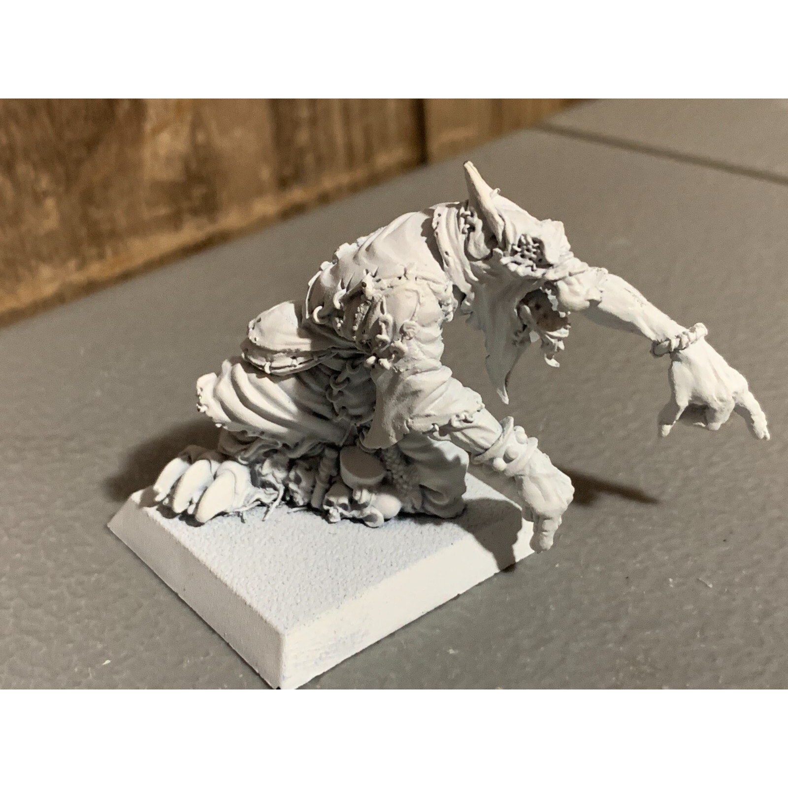 A16337 RACKHAM CONFRONTATION METAL OOP LONEWOLF 2