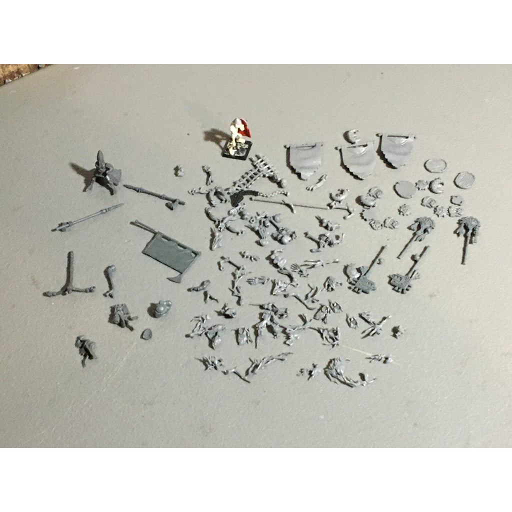 A20847 WARHAMMER FANTASY BITS LOT MIXED HIGH ELVES SKELETONS DRYADS ORCS