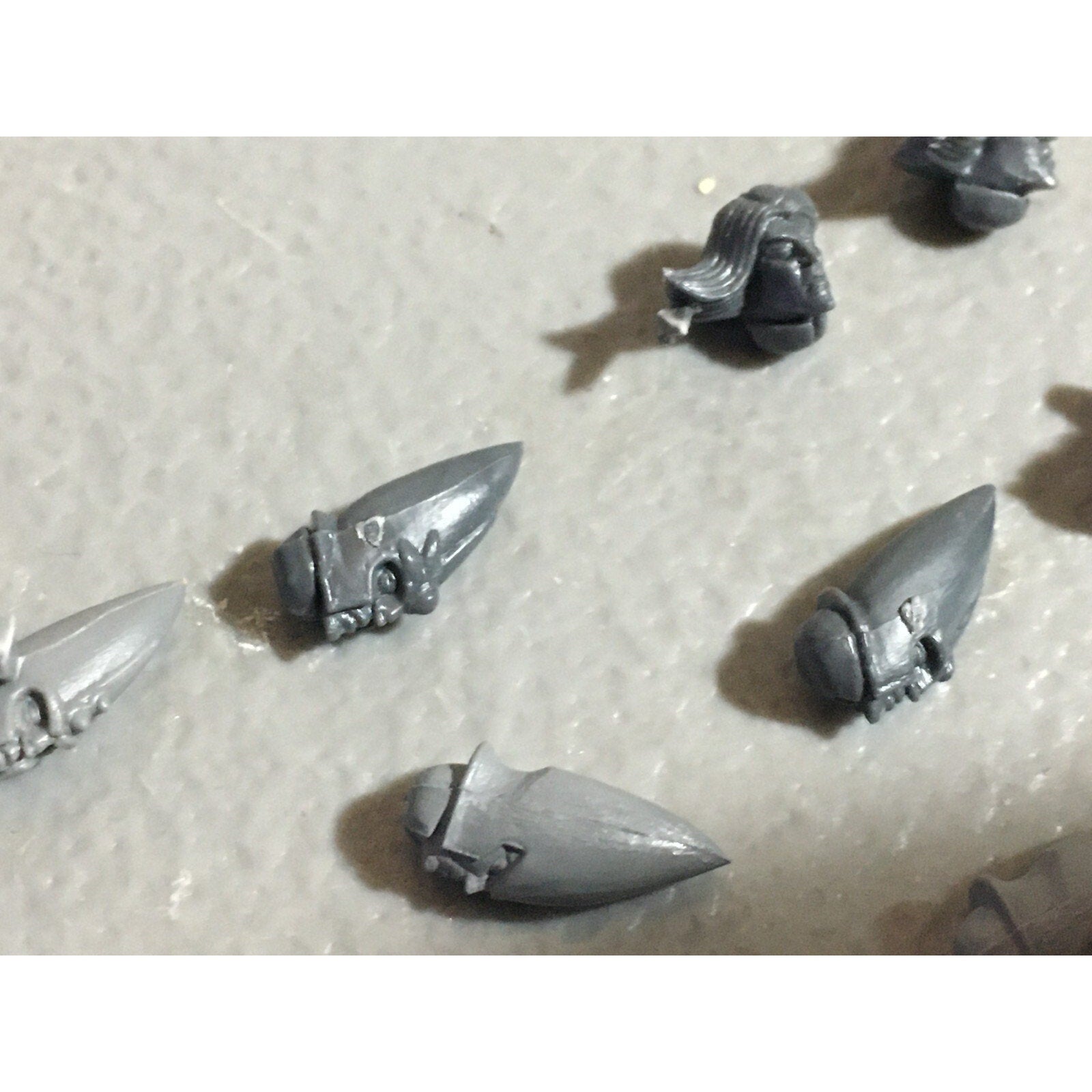 A22053 WARHAMMER FANTASY HIGH ELVES BITS LOT HEADS GW GAMES WORKSHOP