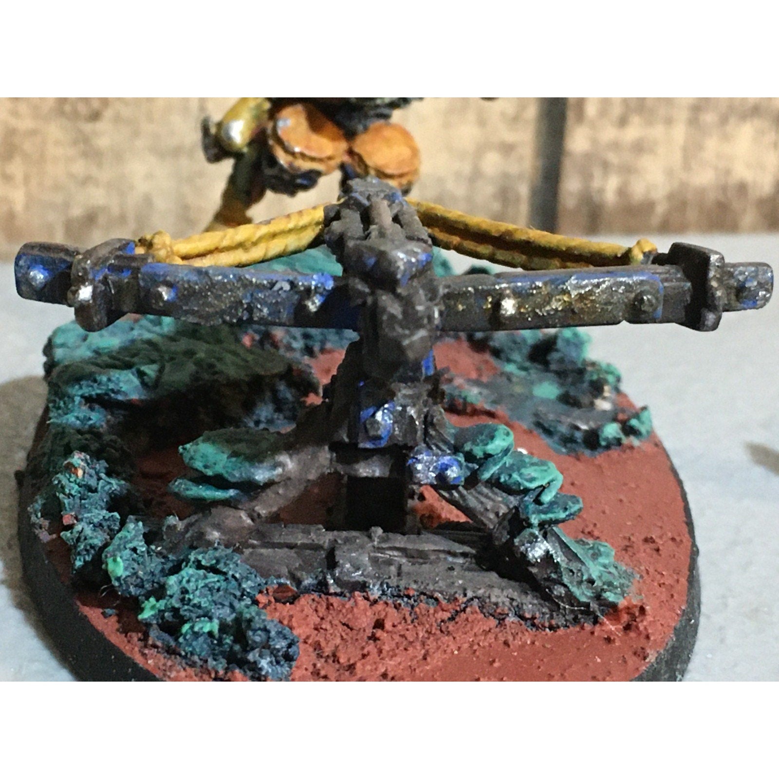 A32475 WARHAMMER FANTASY METAL ORCS GOBLINS SPEAR CHUKKA PAINT BASE