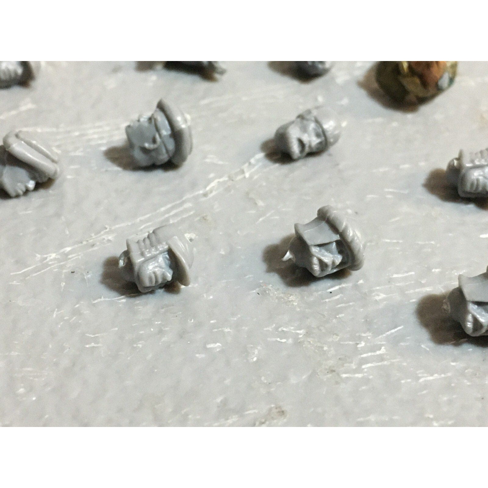 A23441 WARHAMMER FANTASY THE EMPIRE BITS LOT HEADS GAMES WORKSHOP GW