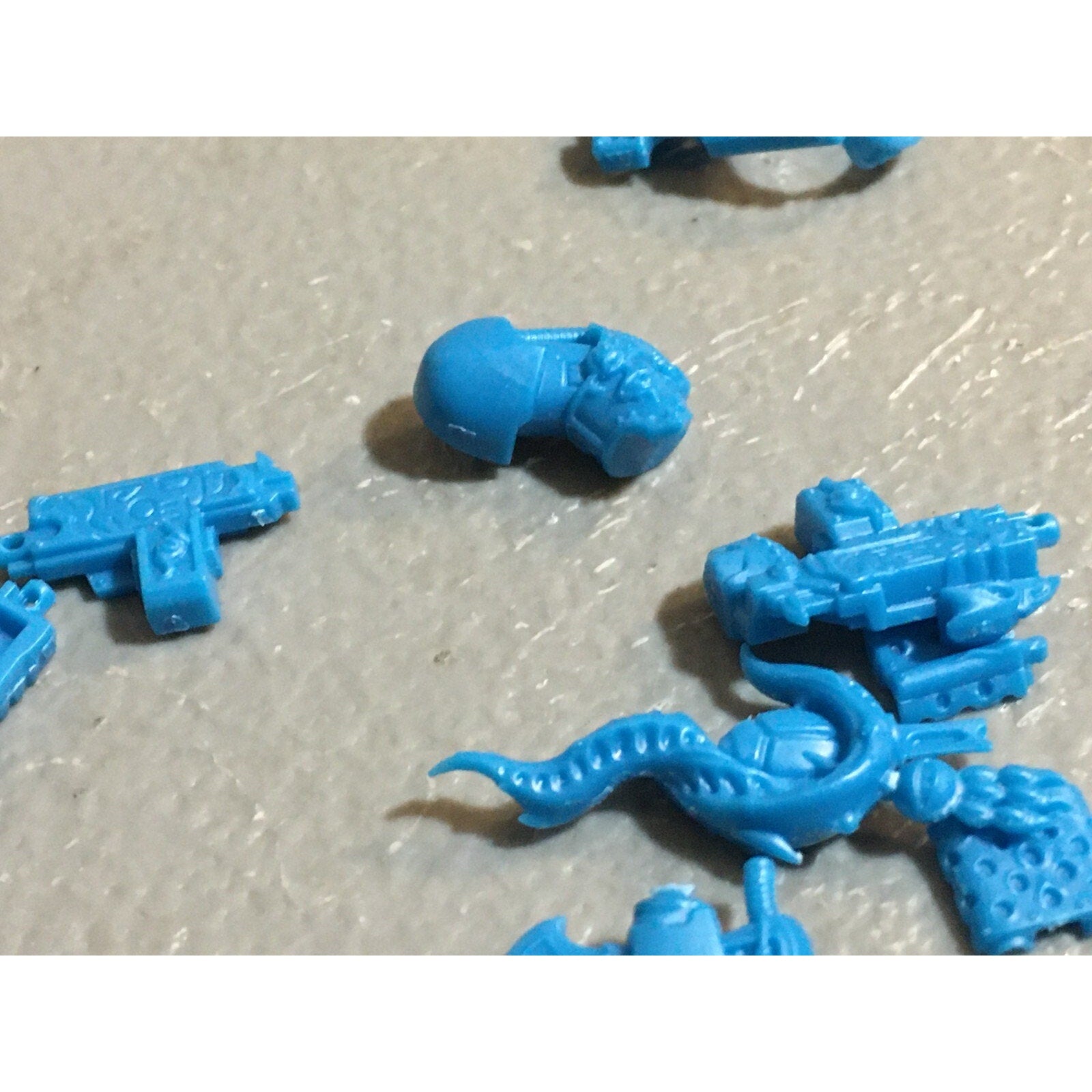 A16775 WARHAMMER 40K CHAOS SPACE MARINES SCARAB OCCULT BITS+ METAL NOISE BLASTER