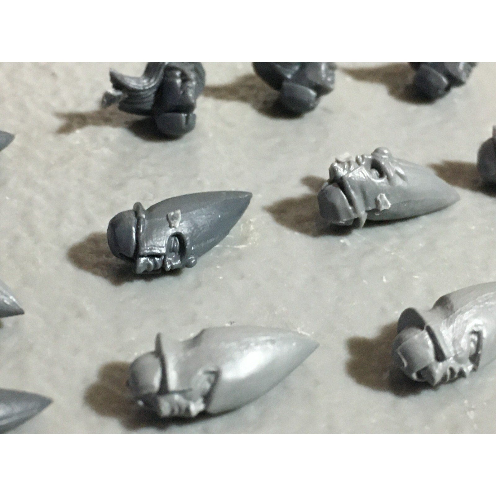A22053 WARHAMMER FANTASY HIGH ELVES BITS LOT HEADS GW GAMES WORKSHOP