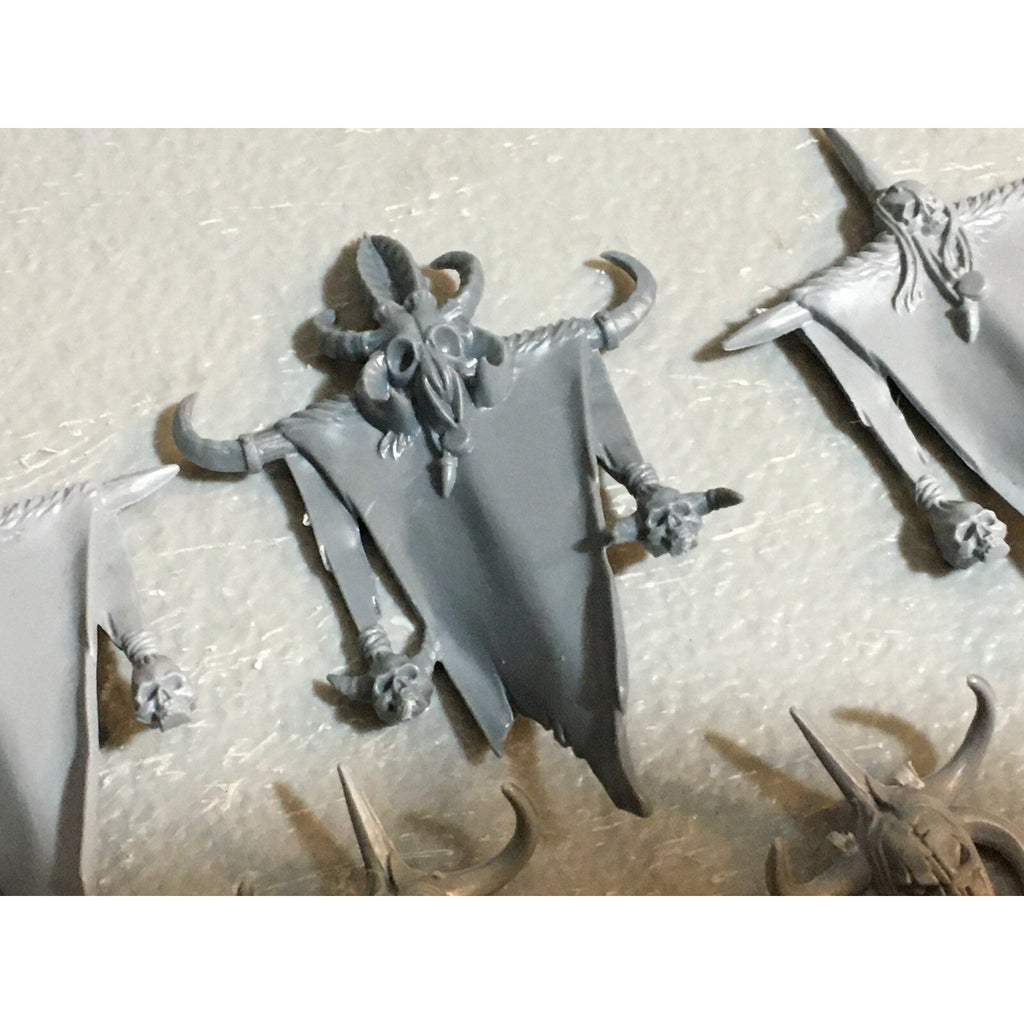 A23246 WARHAMMER FANTASY CHAOS BEASTMEN BITS LOT COMMAND GAMES WORKSHOP GW