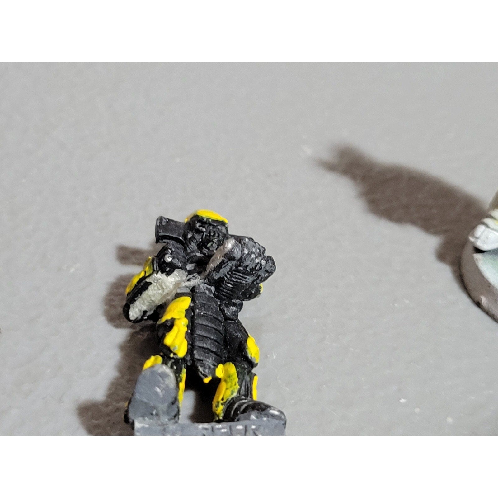 A19079 WARHAMMER 40K ELDAR CRAFTWORLDS METAL AVATAR OF KHAINE HAIR BIT