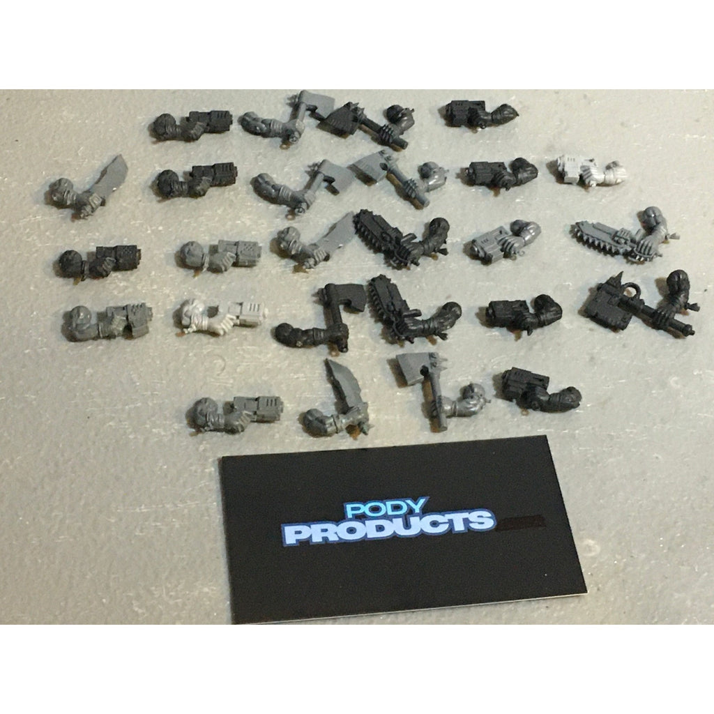 A33562 WARHAMMER 40K SPACE ORKS BITS LOT ARMS CHOPPA SLUGGA GW GAMES WORKSHOP