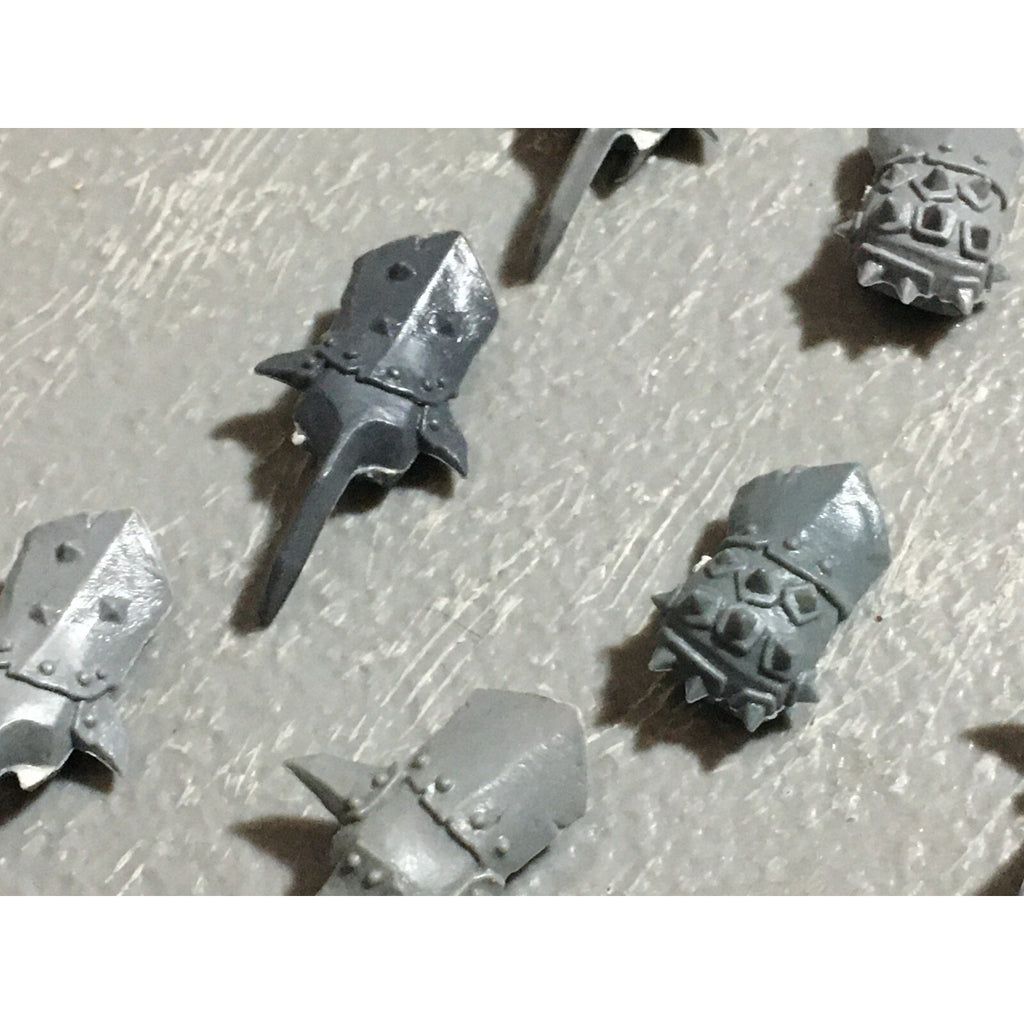 A22581 WARHAMMER FANTASY OGRE KINGDOMS BITS LOT HANDS GAMES WORKSHOP GW